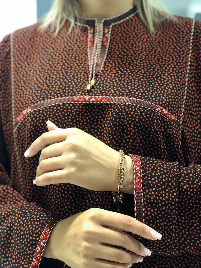 Türkmen fasonlar pombarh fasonlar Fasonlar 2025 fasonlar fason moda modalar Bezen bezen Türkmen fasonlar 2026 Türkmen fasonlar 2025 Türkmen fasonlar 2024 Türkmen fasonlar 2023 turkmenistan türkmenistan turkmen türkmen ashgabat  asgabat aşgabat balkan mary lebap dashoguz dasoguz daşoguz pombarh ponbarhat gulyupek gülýüpek stapel ştapel Gralan Çüýdeşen Abaýa Gadymy Krep Gurultaý 	Keteni Ýüpek Şifon Gipýur Lyon Welwet Atlas Kaşemir Streýç Suzana Ştapel Gülýüpek Pombarh Ýupka Gursakça Aksesuarlar Palto Penjek Okuw eşik Fata Sport eşik Uniforma Nakidka Öýme Şarf kompýuter ýaka ýaglyk Arenda köýnek 2nji el köýnek Taýyn köýnek Matalar Milli lybas milli lybaslar Toý köýnek Toý köýnekler toy koynek toy koynekler gundelik koynekler Gündelik	 
 köýnekler fata koynek Modern taze fason Eskiz koynektm turkmenkoynek türkmenkoynek fason moda moda fasonlar Iş eşik el iş	sada	ýakaly ýakasyz	keşdeli biserli	ýeňli giň nagyşly ýüregi açyk stoýka ýaka ýanly kombinasiýa 	zerli üsti aşak guşakly seçekli gysga ýeňli Ştapel Gündelik el iş, keşdeli, ýakasyz, ýanly, ýeňli, giň 26-35 Gara, Gyzyl tomus, guyz