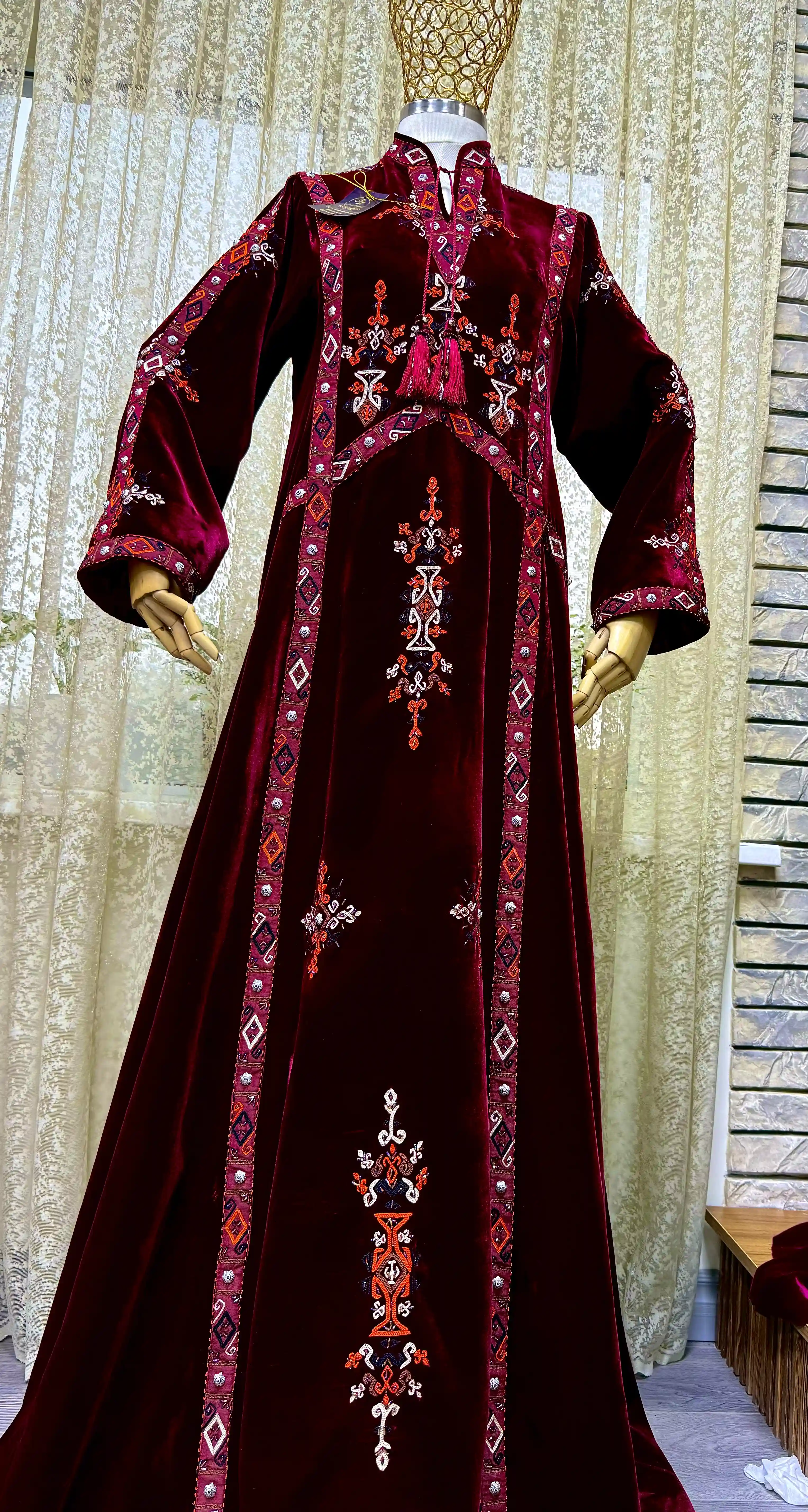 Türkmen fasonlar pombarh fasonlar Fasonlar 2025 fasonlar fason moda modalar Bezen bezen Türkmen fasonlar 2026 Türkmen fasonlar 2025 Türkmen fasonlar 2024 Türkmen fasonlar 2023 turkmenistan türkmenistan turkmen türkmen ashgabat  asgabat aşgabat balkan mary lebap dashoguz dasoguz daşoguz pombarh ponbarhat gulyupek gülýüpek stapel ştapel Gralan Çüýdeşen Abaýa Gadymy Krep Gurultaý 	Keteni Ýüpek Şifon Gipýur Lyon Welwet Atlas Kaşemir Streýç Suzana Ştapel Gülýüpek Pombarh Ýupka Gursakça Aksesuarlar Palto Penjek Okuw eşik Fata Sport eşik Uniforma Nakidka Öýme Şarf kompýuter ýaka ýaglyk Arenda köýnek 2nji el köýnek Taýyn köýnek Matalar Milli lybas milli lybaslar Toý köýnek Toý köýnekler toy koynek toy koynekler gundelik koynekler Gündelik	 
 köýnekler fata koynek Modern taze fason Eskiz koynektm turkmenkoynek türkmenkoynek fason moda moda fasonlar Iş eşik el iş	sada	ýakaly ýakasyz	keşdeli biserli	ýeňli giň nagyşly ýüregi açyk stoýka ýaka ýanly kombinasiýa 	zerli üsti aşak guşakly seçekli gysga ýeňli Panbarhat (Pombarh) Toý köýnek, Milli lybas, Uçurym köýnek el iş, keşdeli, ýakaly, ýeňli, giň, nagyşly 17-25, 26-35, 35+ Goýy-gyzyl guyz