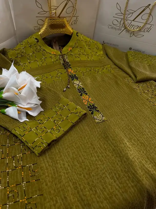 Türkmen fasonlar pombarh fasonlar Fasonlar 2025 fasonlar fason moda modalar Bezen bezen Türkmen fasonlar 2026 Türkmen fasonlar 2025 Türkmen fasonlar 2024 Türkmen fasonlar 2023 turkmenistan türkmenistan turkmen türkmen ashgabat  asgabat aşgabat balkan mary lebap dashoguz dasoguz daşoguz pombarh ponbarhat gulyupek gülýüpek stapel ştapel Gralan Çüýdeşen Abaýa Gadymy Krep Gurultaý 	Keteni Ýüpek Şifon Gipýur Lyon Welwet Atlas Kaşemir Streýç Suzana Ştapel Gülýüpek Pombarh Ýupka Gursakça Aksesuarlar Palto Penjek Okuw eşik Fata Sport eşik Uniforma Nakidka Öýme Şarf kompýuter ýaka ýaglyk Arenda köýnek 2nji el köýnek Taýyn köýnek Matalar Milli lybas milli lybaslar Toý köýnek Toý köýnekler toy koynek toy koynekler gundelik koynekler Gündelik	 
 köýnekler fata koynek Modern taze fason Eskiz koynektm turkmenkoynek türkmenkoynek fason moda moda fasonlar Iş eşik el iş	sada	ýakaly ýakasyz	keşdeli biserli	ýeňli giň nagyşly ýüregi açyk stoýka ýaka ýanly kombinasiýa 	zerli üsti aşak guşakly seçekli gysga ýeňli Gülýüpek Gündelik keşdeli, ýakaly, ýeňli, giň, nagyşly 26-35, 35+ Haki yaz, tomus, guyz, gysh