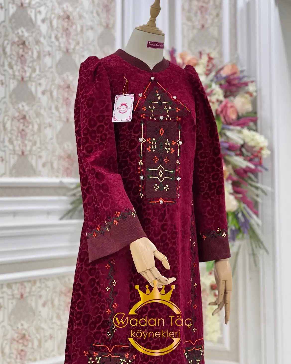 Türkmen fasonlar pombarh fasonlar Fasonlar 2025 fasonlar fason moda modalar Bezen bezen Türkmen fasonlar 2026 Türkmen fasonlar 2025 Türkmen fasonlar 2024 Türkmen fasonlar 2023 turkmenistan türkmenistan turkmen türkmen ashgabat  asgabat aşgabat balkan mary lebap dashoguz dasoguz daşoguz pombarh ponbarhat gulyupek gülýüpek stapel ştapel Gralan Çüýdeşen Abaýa Gadymy Krep Gurultaý 	Keteni Ýüpek Şifon Gipýur Lyon Welwet Atlas Kaşemir Streýç Suzana Ştapel Gülýüpek Pombarh Ýupka Gursakça Aksesuarlar Palto Penjek Okuw eşik Fata Sport eşik Uniforma Nakidka Öýme Şarf kompýuter ýaka ýaglyk Arenda köýnek 2nji el köýnek Taýyn köýnek Matalar Milli lybas milli lybaslar Toý köýnek Toý köýnekler toy koynek toy koynekler gundelik koynekler Gündelik	 
 köýnekler fata koynek Modern taze fason Eskiz koynektm turkmenkoynek türkmenkoynek fason moda moda fasonlar Iş eşik el iş	sada	ýakaly ýakasyz	keşdeli biserli	ýeňli giň nagyşly ýüregi açyk stoýka ýaka ýanly kombinasiýa 	zerli üsti aşak guşakly seçekli gysga ýeňli Panbarhat (Pombarh) Toý köýnek el iş, ýakasyz, stoýka ýaka  Goýy-gyzyl