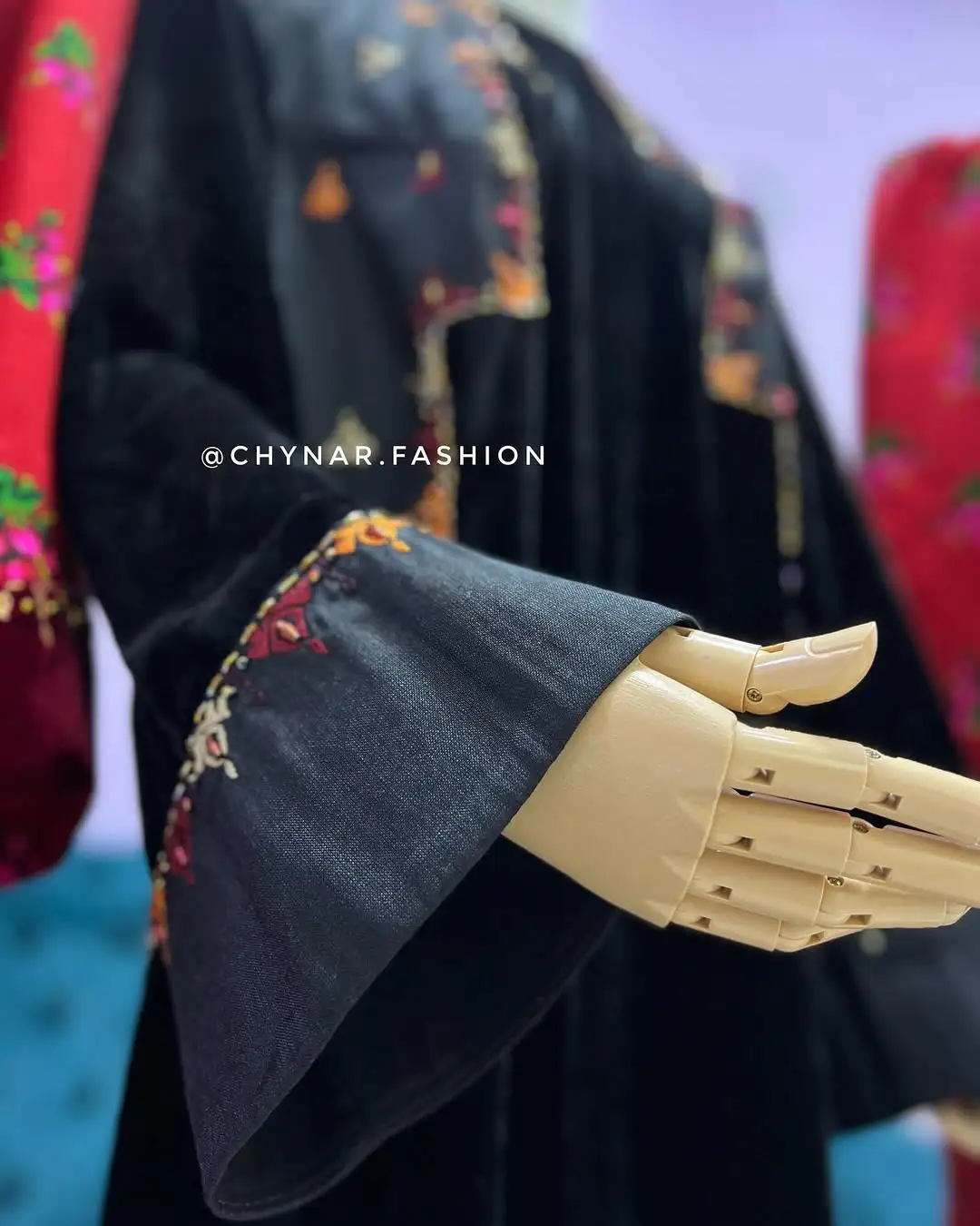 Türkmen fasonlar pombarh fasonlar Fasonlar 2025 fasonlar fason moda modalar Bezen bezen Türkmen fasonlar 2026 Türkmen fasonlar 2025 Türkmen fasonlar 2024 Türkmen fasonlar 2023 turkmenistan türkmenistan turkmen türkmen ashgabat  asgabat aşgabat balkan mary lebap dashoguz dasoguz daşoguz pombarh ponbarhat gulyupek gülýüpek stapel ştapel Gralan Çüýdeşen Abaýa Gadymy Krep Gurultaý 	Keteni Ýüpek Şifon Gipýur Lyon Welwet Atlas Kaşemir Streýç Suzana Ştapel Gülýüpek Pombarh Ýupka Gursakça Aksesuarlar Palto Penjek Okuw eşik Fata Sport eşik Uniforma Nakidka Öýme Şarf kompýuter ýaka ýaglyk Arenda köýnek 2nji el köýnek Taýyn köýnek Matalar Milli lybas milli lybaslar Toý köýnek Toý köýnekler toy koynek toy koynekler gundelik koynekler Gündelik	 
 köýnekler fata koynek Modern taze fason Eskiz koynektm turkmenkoynek türkmenkoynek fason moda moda fasonlar Iş eşik el iş	sada	ýakaly ýakasyz	keşdeli biserli	ýeňli giň nagyşly ýüregi açyk stoýka ýaka ýanly kombinasiýa 	zerli üsti aşak guşakly seçekli gysga ýeňli Panbarhat (Pombarh) Toý köýnek, Gündelik el iş, keşdeli, sada, ýakaly, ýeňli, giň 17-25, 26-35 Gara, Gyzyl