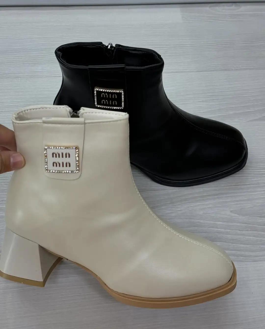 Türkmen fasonlar pombarh fasonlar Fasonlar 2025 fasonlar fason moda modalar Bezen bezen Türkmen fasonlar 2026 Türkmen fasonlar 2025 Türkmen fasonlar 2024 Türkmen fasonlar 2023 turkmenistan türkmenistan turkmen türkmen ashgabat  asgabat aşgabat balkan mary lebap dashoguz dasoguz daşoguz pombarh ponbarhat gulyupek gülýüpek stapel ştapel Gralan Çüýdeşen Abaýa Gadymy Krep Gurultaý 	Keteni Ýüpek Şifon Gipýur Lyon Welwet Atlas Kaşemir Streýç Suzana Ştapel Gülýüpek Pombarh Ýupka Gursakça Aksesuarlar Palto Penjek Okuw eşik Fata Sport eşik Uniforma Nakidka Öýme Şarf kompýuter ýaka ýaglyk Arenda köýnek 2nji el köýnek Taýyn köýnek Matalar Milli lybas milli lybaslar Toý köýnek Toý köýnekler toy koynek toy koynekler gundelik koynekler Gündelik	 
 köýnekler fata koynek Modern taze fason Eskiz koynektm turkmenkoynek türkmenkoynek fason moda moda fasonlar Iş eşik el iş	sada	ýakaly ýakasyz	keşdeli biserli	ýeňli giň nagyşly ýüregi açyk stoýka ýaka ýanly kombinasiýa 	zerli üsti aşak guşakly seçekli gysga ýeňli 