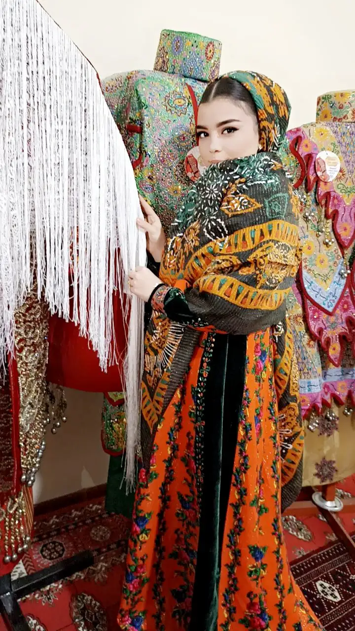 Türkmen fasonlar pombarh fasonlar Fasonlar 2025 fasonlar fason moda modalar Bezen bezen Türkmen fasonlar 2026 Türkmen fasonlar 2025 Türkmen fasonlar 2024 Türkmen fasonlar 2023 turkmenistan türkmenistan turkmen türkmen ashgabat  asgabat aşgabat balkan mary lebap dashoguz dasoguz daşoguz pombarh ponbarhat gulyupek gülýüpek stapel ştapel Gralan Çüýdeşen Abaýa Gadymy Krep Gurultaý 	Keteni Ýüpek Şifon Gipýur Lyon Welwet Atlas Kaşemir Streýç Suzana Ştapel Gülýüpek Pombarh Ýupka Gursakça Aksesuarlar Palto Penjek Okuw eşik Fata Sport eşik Uniforma Nakidka Öýme Şarf kompýuter ýaka ýaglyk Arenda köýnek 2nji el köýnek Taýyn köýnek Matalar Milli lybas milli lybaslar Toý köýnek Toý köýnekler toy koynek toy koynekler gundelik koynekler Gündelik	 
 köýnekler fata koynek Modern taze fason Eskiz koynektm turkmenkoynek türkmenkoynek fason moda moda fasonlar Iş eşik el iş	sada	ýakaly ýakasyz	keşdeli biserli	ýeňli giň nagyşly ýüregi açyk stoýka ýaka ýanly kombinasiýa 	zerli üsti aşak guşakly seçekli gysga ýeňli Öýme