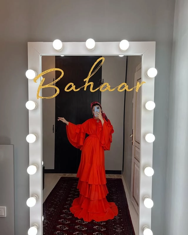 Türkmen fasonlar pombarh fasonlar Fasonlar 2025 fasonlar fason moda modalar Bezen bezen Türkmen fasonlar 2026 Türkmen fasonlar 2025 Türkmen fasonlar 2024 Türkmen fasonlar 2023 turkmenistan türkmenistan turkmen türkmen ashgabat  asgabat aşgabat balkan mary lebap dashoguz dasoguz daşoguz pombarh ponbarhat gulyupek gülýüpek stapel ştapel Gralan Çüýdeşen Abaýa Gadymy Krep Gurultaý 	Keteni Ýüpek Şifon Gipýur Lyon Welwet Atlas Kaşemir Streýç Suzana Ştapel Gülýüpek Pombarh Ýupka Gursakça Aksesuarlar Palto Penjek Okuw eşik Fata Sport eşik Uniforma Nakidka Öýme Şarf kompýuter ýaka ýaglyk Arenda köýnek 2nji el köýnek Taýyn köýnek Matalar Milli lybas milli lybaslar Toý köýnek Toý köýnekler toy koynek toy koynekler gundelik koynekler Gündelik	 
 köýnekler fata koynek Modern taze fason Eskiz koynektm turkmenkoynek türkmenkoynek fason moda moda fasonlar Iş eşik el iş	sada	ýakaly ýakasyz	keşdeli biserli	ýeňli giň nagyşly ýüregi açyk stoýka ýaka ýanly kombinasiýa 	zerli üsti aşak guşakly seçekli gysga ýeňli Şifon Gündelik ýakasyz, gysga ýeňli, giň 17-25, 26-35 Ýaşyl, Gyzyl, Sary  Taýyn köýnek