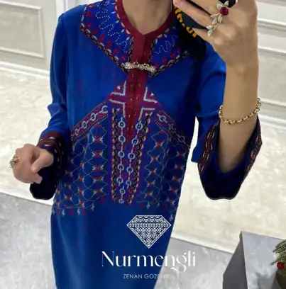 Türkmen fasonlar pombarh fasonlar Fasonlar 2025 fasonlar fason moda modalar Bezen bezen Türkmen fasonlar 2026 Türkmen fasonlar 2025 Türkmen fasonlar 2024 Türkmen fasonlar 2023 turkmenistan türkmenistan turkmen türkmen ashgabat  asgabat aşgabat balkan mary lebap dashoguz dasoguz daşoguz pombarh ponbarhat gulyupek gülýüpek stapel ştapel Gralan Çüýdeşen Abaýa Gadymy Krep Gurultaý 	Keteni Ýüpek Şifon Gipýur Lyon Welwet Atlas Kaşemir Streýç Suzana Ştapel Gülýüpek Pombarh Ýupka Gursakça Aksesuarlar Palto Penjek Okuw eşik Fata Sport eşik Uniforma Nakidka Öýme Şarf kompýuter ýaka ýaglyk Arenda köýnek 2nji el köýnek Taýyn köýnek Matalar Milli lybas milli lybaslar Toý köýnek Toý köýnekler toy koynek toy koynekler gundelik koynekler Gündelik	 
 köýnekler fata koynek Modern taze fason Eskiz koynektm turkmenkoynek türkmenkoynek fason moda moda fasonlar Iş eşik el iş	sada	ýakaly ýakasyz	keşdeli biserli	ýeňli giň nagyşly ýüregi açyk stoýka ýaka ýanly kombinasiýa 	zerli üsti aşak guşakly seçekli gysga ýeňli 