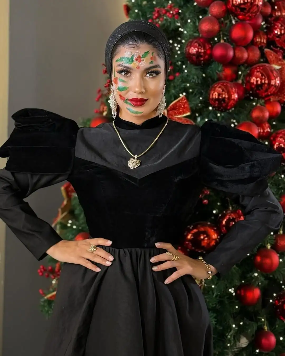 Türkmen fasonlar pombarh fasonlar Fasonlar 2025 fasonlar fason moda modalar Bezen bezen Türkmen fasonlar 2026 Türkmen fasonlar 2025 Türkmen fasonlar 2024 Türkmen fasonlar 2023 turkmenistan türkmenistan turkmen türkmen ashgabat  asgabat aşgabat balkan mary lebap dashoguz dasoguz daşoguz pombarh ponbarhat gulyupek gülýüpek stapel ştapel Gralan Çüýdeşen Abaýa Gadymy Krep Gurultaý 	Keteni Ýüpek Şifon Gipýur Lyon Welwet Atlas Kaşemir Streýç Suzana Ştapel Gülýüpek Pombarh Ýupka Gursakça Aksesuarlar Palto Penjek Okuw eşik Fata Sport eşik Uniforma Nakidka Öýme Şarf kompýuter ýaka ýaglyk Arenda köýnek 2nji el köýnek Taýyn köýnek Matalar Milli lybas milli lybaslar Toý köýnek Toý köýnekler toy koynek toy koynekler gundelik koynekler Gündelik	 
 köýnekler fata koynek Modern taze fason Eskiz koynektm turkmenkoynek türkmenkoynek fason moda moda fasonlar Iş eşik el iş	sada	ýakaly ýakasyz	keşdeli biserli	ýeňli giň nagyşly ýüregi açyk stoýka ýaka ýanly kombinasiýa 	zerli üsti aşak guşakly seçekli gysga ýeňli Toý köýnek, Modern   Gara gysh