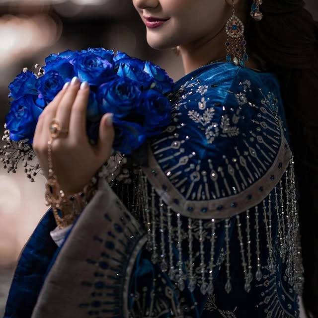 Türkmen fasonlar pombarh fasonlar Fasonlar 2025 fasonlar fason moda modalar Bezen bezen Türkmen fasonlar 2026 Türkmen fasonlar 2025 Türkmen fasonlar 2024 Türkmen fasonlar 2023 turkmenistan türkmenistan turkmen türkmen ashgabat  asgabat aşgabat balkan mary lebap dashoguz dasoguz daşoguz pombarh ponbarhat gulyupek gülýüpek stapel ştapel Gralan Çüýdeşen Abaýa Gadymy Krep Gurultaý 	Keteni Ýüpek Şifon Gipýur Lyon Welwet Atlas Kaşemir Streýç Suzana Ştapel Gülýüpek Pombarh Ýupka Gursakça Aksesuarlar Palto Penjek Okuw eşik Fata Sport eşik Uniforma Nakidka Öýme Şarf kompýuter ýaka ýaglyk Arenda köýnek 2nji el köýnek Taýyn köýnek Matalar Milli lybas milli lybaslar Toý köýnek Toý köýnekler toy koynek toy koynekler gundelik koynekler Gündelik	 
 köýnekler fata koynek Modern taze fason Eskiz koynektm turkmenkoynek türkmenkoynek fason moda moda fasonlar Iş eşik el iş	sada	ýakaly ýakasyz	keşdeli biserli	ýeňli giň nagyşly ýüregi açyk stoýka ýaka ýanly kombinasiýa 	zerli üsti aşak guşakly seçekli gysga ýeňli Ýüpek, Panbarhat (Pombarh) Toý köýnek el iş, ýakasyz, biserli, ýanly, ýeňli, giň, kombinasiýa, nagyşly 17-25, 26-35 Çal, Goýy-gök yaz, tomus, gysh