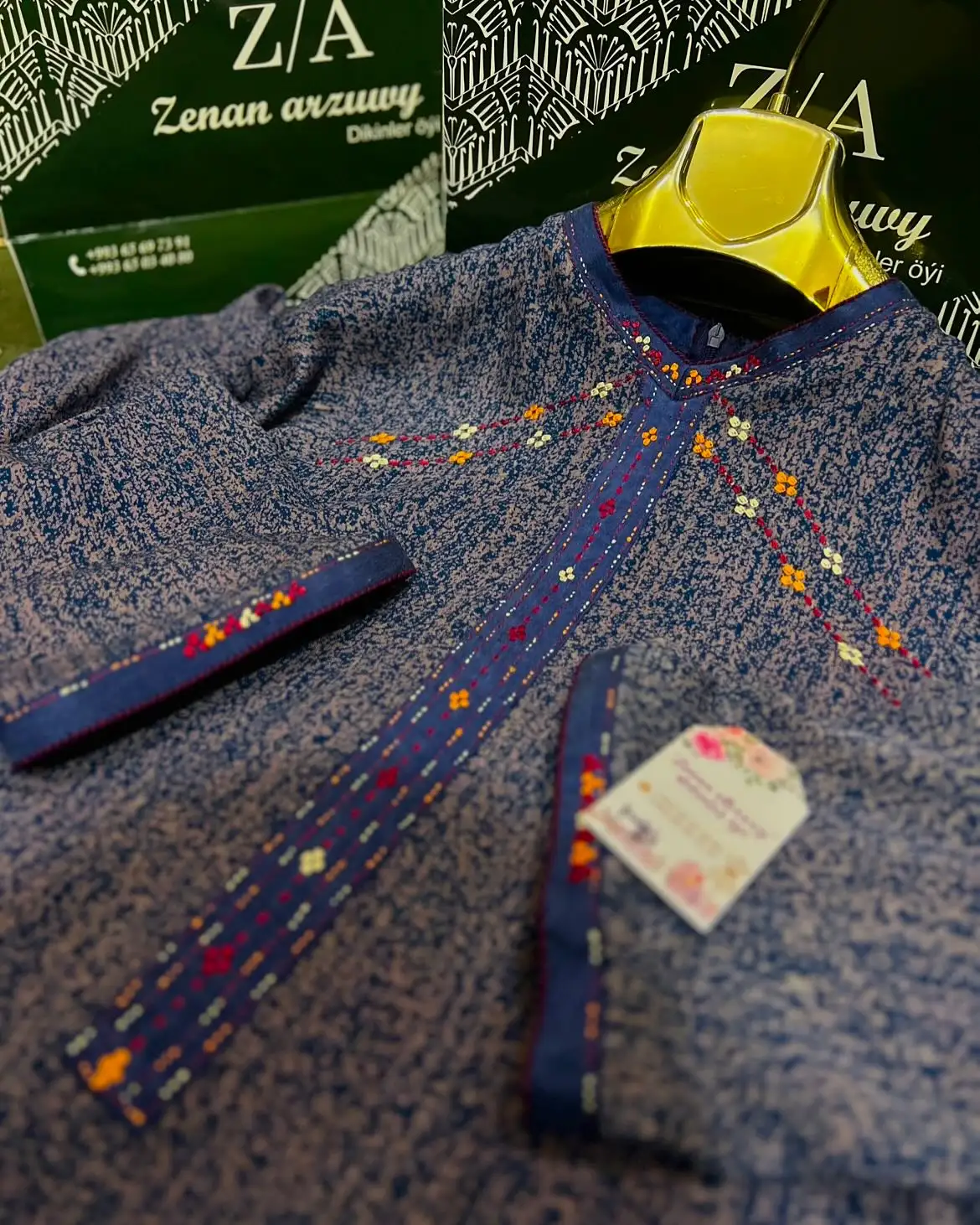 Türkmen fasonlar pombarh fasonlar Fasonlar 2025 fasonlar fason moda modalar Bezen bezen Türkmen fasonlar 2026 Türkmen fasonlar 2025 Türkmen fasonlar 2024 Türkmen fasonlar 2023 turkmenistan türkmenistan turkmen türkmen ashgabat  asgabat aşgabat balkan mary lebap dashoguz dasoguz daşoguz pombarh ponbarhat gulyupek gülýüpek stapel ştapel Gralan Çüýdeşen Abaýa Gadymy Krep Gurultaý 	Keteni Ýüpek Şifon Gipýur Lyon Welwet Atlas Kaşemir Streýç Suzana Ştapel Gülýüpek Pombarh Ýupka Gursakça Aksesuarlar Palto Penjek Okuw eşik Fata Sport eşik Uniforma Nakidka Öýme Şarf kompýuter ýaka ýaglyk Arenda köýnek 2nji el köýnek Taýyn köýnek Matalar Milli lybas milli lybaslar Toý köýnek Toý köýnekler toy koynek toy koynekler gundelik koynekler Gündelik	 
 köýnekler fata koynek Modern taze fason Eskiz koynektm turkmenkoynek türkmenkoynek fason moda moda fasonlar Iş eşik el iş	sada	ýakaly ýakasyz	keşdeli biserli	ýeňli giň nagyşly ýüregi açyk stoýka ýaka ýanly kombinasiýa 	zerli üsti aşak guşakly seçekli gysga ýeňli Ştapel Gündelik, Iş eşik el iş, keşdeli, ýakaly, ýeňli, giň 17-25, 26-35, 35+ Gülgüne, Benewşe, Gyzyl, Goýy-gök tomus