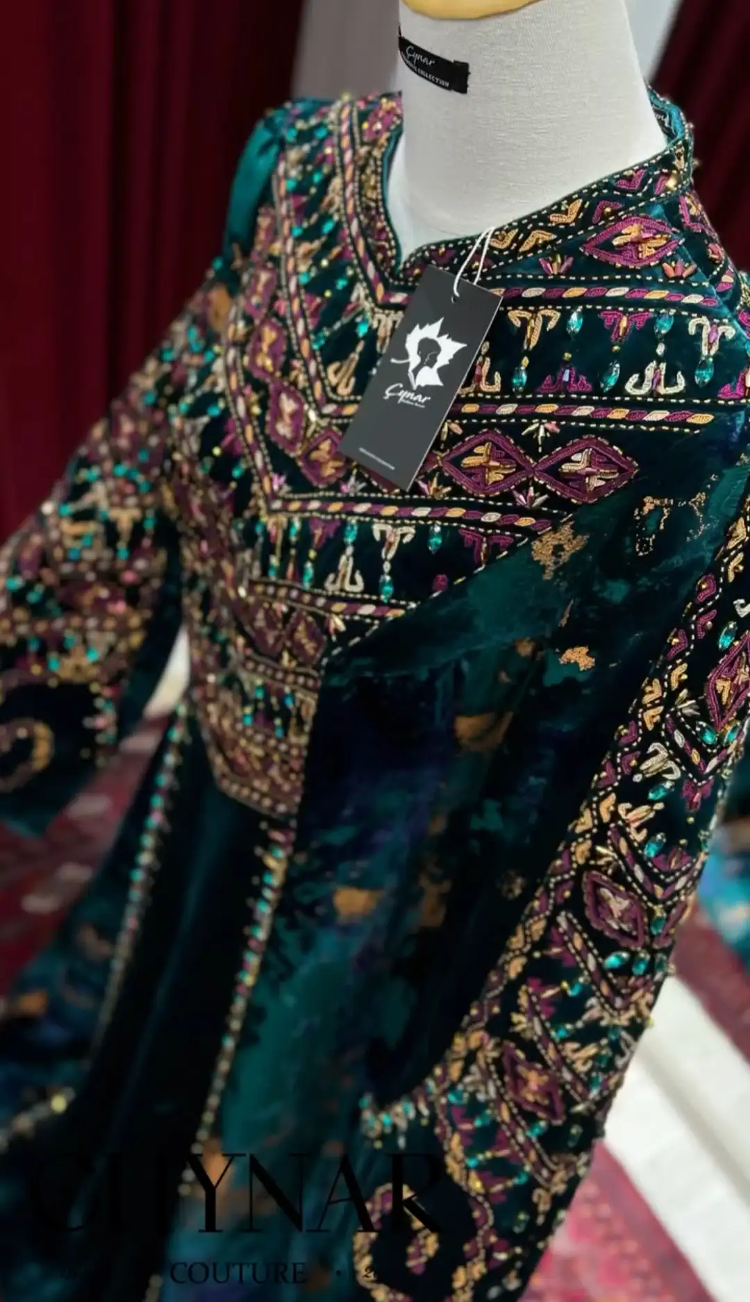 Türkmen fasonlar pombarh fasonlar Fasonlar 2025 fasonlar fason moda modalar Bezen bezen Türkmen fasonlar 2026 Türkmen fasonlar 2025 Türkmen fasonlar 2024 Türkmen fasonlar 2023 turkmenistan türkmenistan turkmen türkmen ashgabat  asgabat aşgabat balkan mary lebap dashoguz dasoguz daşoguz pombarh ponbarhat gulyupek gülýüpek stapel ştapel Gralan Çüýdeşen Abaýa Gadymy Krep Gurultaý 	Keteni Ýüpek Şifon Gipýur Lyon Welwet Atlas Kaşemir Streýç Suzana Ştapel Gülýüpek Pombarh Ýupka Gursakça Aksesuarlar Palto Penjek Okuw eşik Fata Sport eşik Uniforma Nakidka Öýme Şarf kompýuter ýaka ýaglyk Arenda köýnek 2nji el köýnek Taýyn köýnek Matalar Milli lybas milli lybaslar Toý köýnek Toý köýnekler toy koynek toy koynekler gundelik koynekler Gündelik	 
 köýnekler fata koynek Modern taze fason Eskiz koynektm turkmenkoynek türkmenkoynek fason moda moda fasonlar Iş eşik el iş	sada	ýakaly ýakasyz	keşdeli biserli	ýeňli giň nagyşly ýüregi açyk stoýka ýaka ýanly kombinasiýa 	zerli üsti aşak guşakly seçekli gysga ýeňli Panbarhat (Pombarh) Toý köýnek el iş, keşdeli, ýakasyz, biserli, ýanly, ýeňli, giň, nagyşly 26-35 Goýy-ýaşyl yaz, gysh