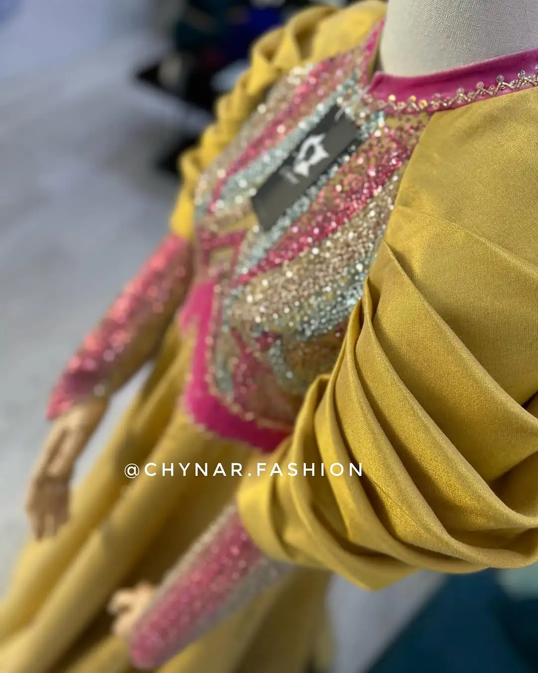 Türkmen fasonlar pombarh fasonlar Fasonlar 2025 fasonlar fason moda modalar Bezen bezen Türkmen fasonlar 2026 Türkmen fasonlar 2025 Türkmen fasonlar 2024 Türkmen fasonlar 2023 turkmenistan türkmenistan turkmen türkmen ashgabat  asgabat aşgabat balkan mary lebap dashoguz dasoguz daşoguz pombarh ponbarhat gulyupek gülýüpek stapel ştapel Gralan Çüýdeşen Abaýa Gadymy Krep Gurultaý 	Keteni Ýüpek Şifon Gipýur Lyon Welwet Atlas Kaşemir Streýç Suzana Ştapel Gülýüpek Pombarh Ýupka Gursakça Aksesuarlar Palto Penjek Okuw eşik Fata Sport eşik Uniforma Nakidka Öýme Şarf kompýuter ýaka ýaglyk Arenda köýnek 2nji el köýnek Taýyn köýnek Matalar Milli lybas milli lybaslar Toý köýnek Toý köýnekler toy koynek toy koynekler gundelik koynekler Gündelik	 
 köýnekler fata koynek Modern taze fason Eskiz koynektm turkmenkoynek türkmenkoynek fason moda moda fasonlar Iş eşik el iş	sada	ýakaly ýakasyz	keşdeli biserli	ýeňli giň nagyşly ýüregi açyk stoýka ýaka ýanly kombinasiýa 	zerli üsti aşak guşakly seçekli gysga ýeňli Keteni, Gipýur Toý köýnek, Modern ýakasyz, biserli, ýeňli, zerli 17-25, 26-35 Sary