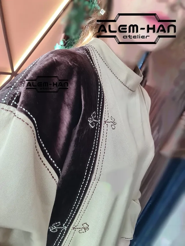 Türkmen fasonlar pombarh fasonlar Fasonlar 2025 fasonlar fason moda modalar Bezen bezen Türkmen fasonlar 2026 Türkmen fasonlar 2025 Türkmen fasonlar 2024 Türkmen fasonlar 2023 turkmenistan türkmenistan turkmen türkmen ashgabat  asgabat aşgabat balkan mary lebap dashoguz dasoguz daşoguz pombarh ponbarhat gulyupek gülýüpek stapel ştapel Gralan Çüýdeşen Abaýa Gadymy Krep Gurultaý 	Keteni Ýüpek Şifon Gipýur Lyon Welwet Atlas Kaşemir Streýç Suzana Ştapel Gülýüpek Pombarh Ýupka Gursakça Aksesuarlar Palto Penjek Okuw eşik Fata Sport eşik Uniforma Nakidka Öýme Şarf kompýuter ýaka ýaglyk Arenda köýnek 2nji el köýnek Taýyn köýnek Matalar Milli lybas milli lybaslar Toý köýnek Toý köýnekler toy koynek toy koynekler gundelik koynekler Gündelik	 
 köýnekler fata koynek Modern taze fason Eskiz koynektm turkmenkoynek türkmenkoynek fason moda moda fasonlar Iş eşik el iş	sada	ýakaly ýakasyz	keşdeli biserli	ýeňli giň nagyşly ýüregi açyk stoýka ýaka ýanly kombinasiýa 	zerli üsti aşak guşakly seçekli gysga ýeňli Ştapel   17-25, 26-35, 35+ Bežewyý, Goýy-goňur yaz, guyz