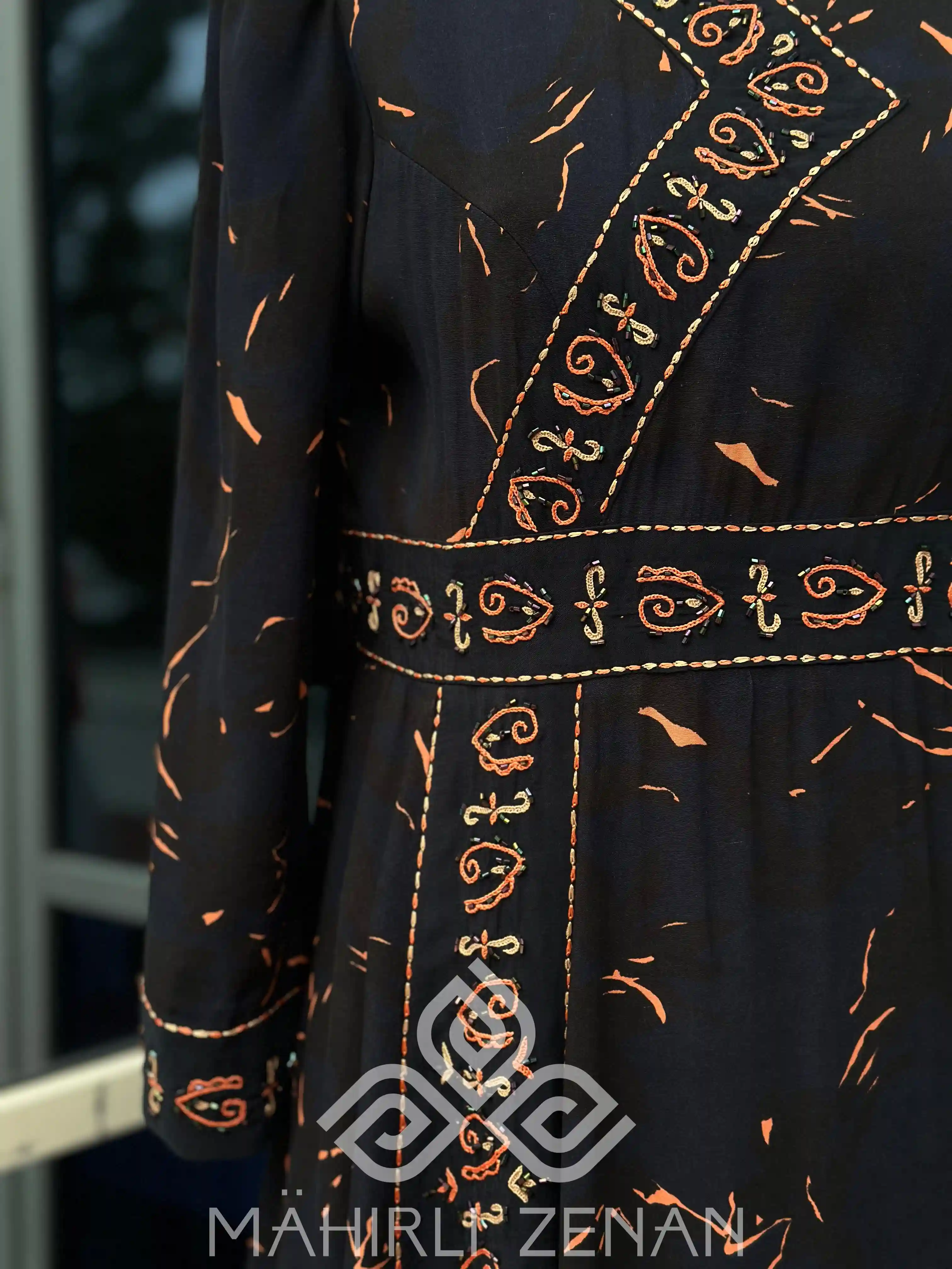 Türkmen fasonlar pombarh fasonlar Fasonlar 2025 fasonlar fason moda modalar Bezen bezen Türkmen fasonlar 2026 Türkmen fasonlar 2025 Türkmen fasonlar 2024 Türkmen fasonlar 2023 turkmenistan türkmenistan turkmen türkmen ashgabat  asgabat aşgabat balkan mary lebap dashoguz dasoguz daşoguz pombarh ponbarhat gulyupek gülýüpek stapel ştapel Gralan Çüýdeşen Abaýa Gadymy Krep Gurultaý 	Keteni Ýüpek Şifon Gipýur Lyon Welwet Atlas Kaşemir Streýç Suzana Ştapel Gülýüpek Pombarh Ýupka Gursakça Aksesuarlar Palto Penjek Okuw eşik Fata Sport eşik Uniforma Nakidka Öýme Şarf kompýuter ýaka ýaglyk Arenda köýnek 2nji el köýnek Taýyn köýnek Matalar Milli lybas milli lybaslar Toý köýnek Toý köýnekler toy koynek toy koynekler gundelik koynekler Gündelik	 
 köýnekler fata koynek Modern taze fason Eskiz koynektm turkmenkoynek türkmenkoynek fason moda moda fasonlar Iş eşik el iş	sada	ýakaly ýakasyz	keşdeli biserli	ýeňli giň nagyşly ýüregi açyk stoýka ýaka ýanly kombinasiýa 	zerli üsti aşak guşakly seçekli gysga ýeňli Gülýüpek  el iş, biserli  Gara, Mämişi