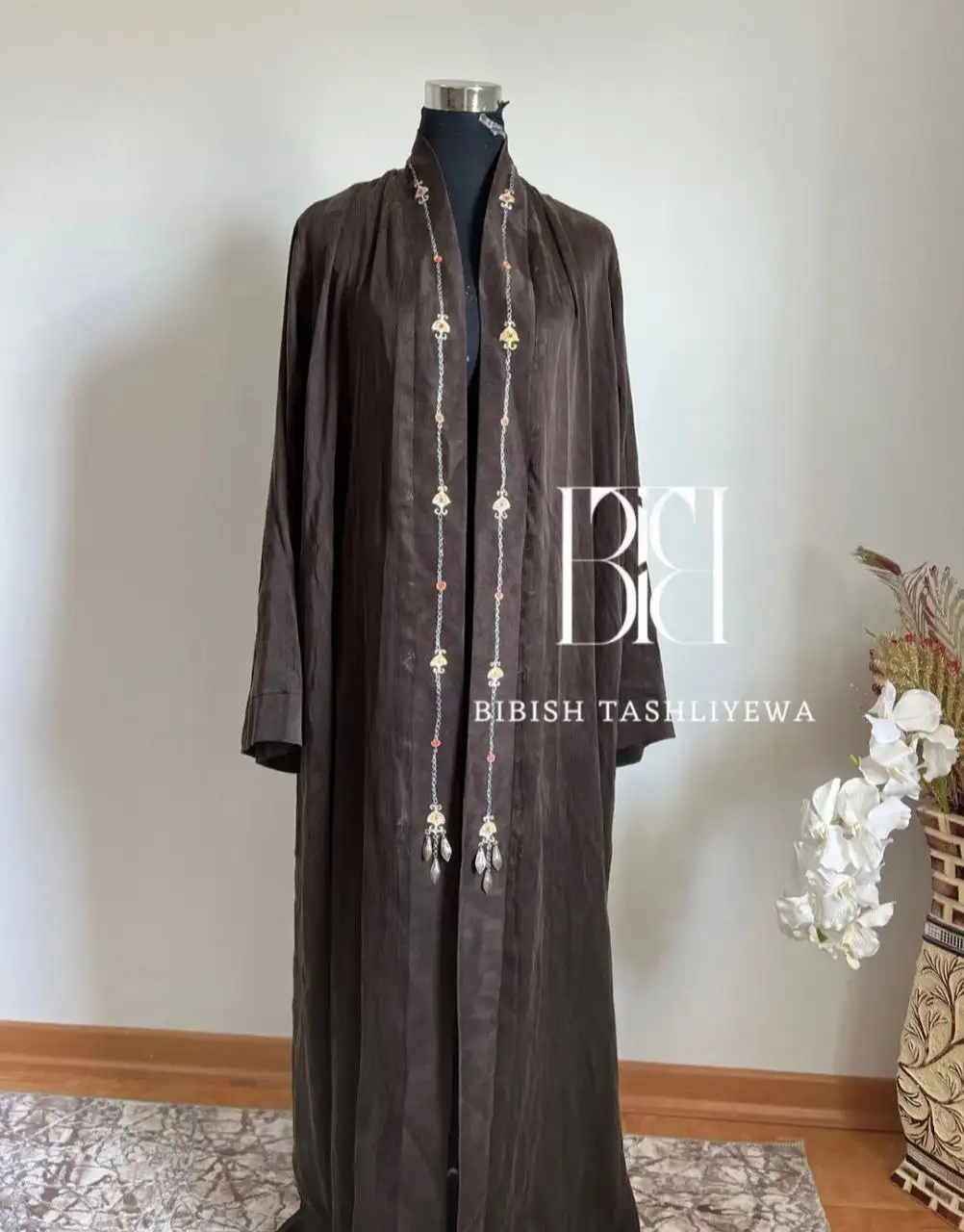 Türkmen fasonlar pombarh fasonlar Fasonlar 2025 fasonlar fason moda modalar Bezen bezen Türkmen fasonlar 2026 Türkmen fasonlar 2025 Türkmen fasonlar 2024 Türkmen fasonlar 2023 turkmenistan türkmenistan turkmen türkmen ashgabat  asgabat aşgabat balkan mary lebap dashoguz dasoguz daşoguz pombarh ponbarhat gulyupek gülýüpek stapel ştapel Gralan Çüýdeşen Abaýa Gadymy Krep Gurultaý 	Keteni Ýüpek Şifon Gipýur Lyon Welwet Atlas Kaşemir Streýç Suzana Ştapel Gülýüpek Pombarh Ýupka Gursakça Aksesuarlar Palto Penjek Okuw eşik Fata Sport eşik Uniforma Nakidka Öýme Şarf kompýuter ýaka ýaglyk Arenda köýnek 2nji el köýnek Taýyn köýnek Matalar Milli lybas milli lybaslar Toý köýnek Toý köýnekler toy koynek toy koynekler gundelik koynekler Gündelik	 
 köýnekler fata koynek Modern taze fason Eskiz koynektm turkmenkoynek türkmenkoynek fason moda moda fasonlar Iş eşik el iş	sada	ýakaly ýakasyz	keşdeli biserli	ýeňli giň nagyşly ýüregi açyk stoýka ýaka ýanly kombinasiýa 	zerli üsti aşak guşakly seçekli gysga ýeňli Milli lybas el iş, ýakasyz, ýeňli, giň 26-35 Goýy-goňur yaz, tomus, guyz