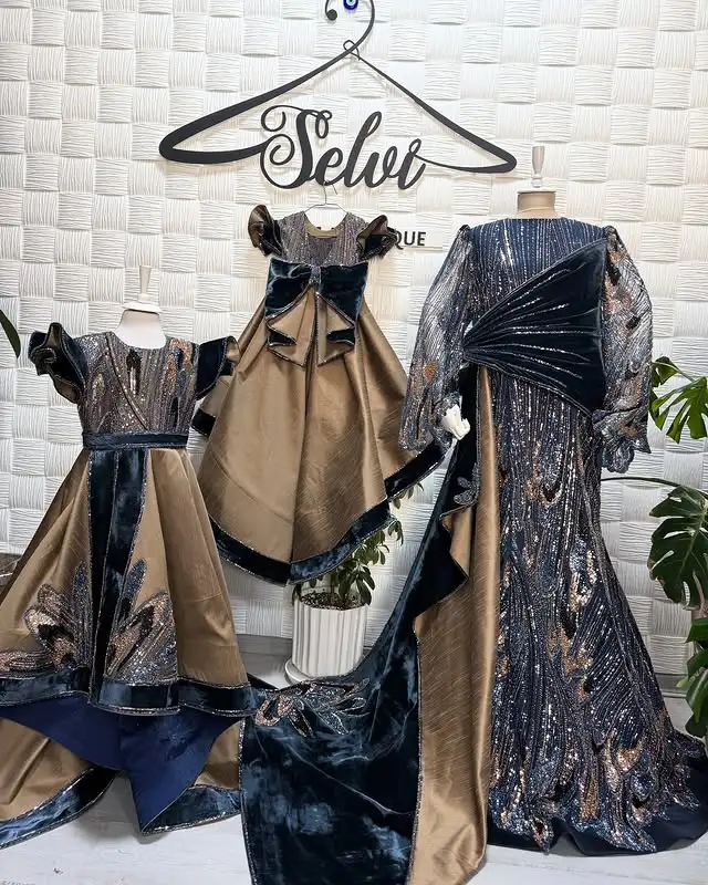 Türkmen fasonlar pombarh fasonlar Fasonlar 2025 fasonlar fason moda modalar Bezen bezen Türkmen fasonlar 2026 Türkmen fasonlar 2025 Türkmen fasonlar 2024 Türkmen fasonlar 2023 turkmenistan türkmenistan turkmen türkmen ashgabat  asgabat aşgabat balkan mary lebap dashoguz dasoguz daşoguz pombarh ponbarhat gulyupek gülýüpek stapel ştapel Gralan Çüýdeşen Abaýa Gadymy Krep Gurultaý 	Keteni Ýüpek Şifon Gipýur Lyon Welwet Atlas Kaşemir Streýç Suzana Ştapel Gülýüpek Pombarh Ýupka Gursakça Aksesuarlar Palto Penjek Okuw eşik Fata Sport eşik Uniforma Nakidka Öýme Şarf kompýuter ýaka ýaglyk Arenda köýnek 2nji el köýnek Taýyn köýnek Matalar Milli lybas milli lybaslar Toý köýnek Toý köýnekler toy koynek toy koynekler gundelik koynekler Gündelik	 
 köýnekler fata koynek Modern taze fason Eskiz koynektm turkmenkoynek türkmenkoynek fason moda moda fasonlar Iş eşik el iş	sada	ýakaly ýakasyz	keşdeli biserli	ýeňli giň nagyşly ýüregi açyk stoýka ýaka ýanly kombinasiýa 	zerli üsti aşak guşakly seçekli gysga ýeňli Panbarhat (Pombarh), Şifon, Şantu Toý köýnek ýakasyz, gysga ýeňli, kombinasiýa 17-25, 26-35, 35+ Gök, Goýy-gök, Goňur yaz, tomus