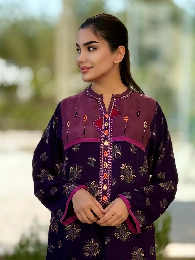 Türkmen fasonlar pombarh fasonlar Fasonlar 2025 fasonlar fason moda modalar Bezen bezen Türkmen fasonlar 2026 Türkmen fasonlar 2025 Türkmen fasonlar 2024 Türkmen fasonlar 2023 turkmenistan türkmenistan turkmen türkmen ashgabat  asgabat aşgabat balkan mary lebap dashoguz dasoguz daşoguz pombarh ponbarhat gulyupek gülýüpek stapel ştapel Gralan Çüýdeşen Abaýa Gadymy Krep Gurultaý 	Keteni Ýüpek Şifon Gipýur Lyon Welwet Atlas Kaşemir Streýç Suzana Ştapel Gülýüpek Pombarh Ýupka Gursakça Aksesuarlar Palto Penjek Okuw eşik Fata Sport eşik Uniforma Nakidka Öýme Şarf kompýuter ýaka ýaglyk Arenda köýnek 2nji el köýnek Taýyn köýnek Matalar Milli lybas milli lybaslar Toý köýnek Toý köýnekler toy koynek toy koynekler gundelik koynekler Gündelik	 
 köýnekler fata koynek Modern taze fason Eskiz koynektm turkmenkoynek türkmenkoynek fason moda moda fasonlar Iş eşik el iş	sada	ýakaly ýakasyz	keşdeli biserli	ýeňli giň nagyşly ýüregi açyk stoýka ýaka ýanly kombinasiýa 	zerli üsti aşak guşakly seçekli gysga ýeňli 