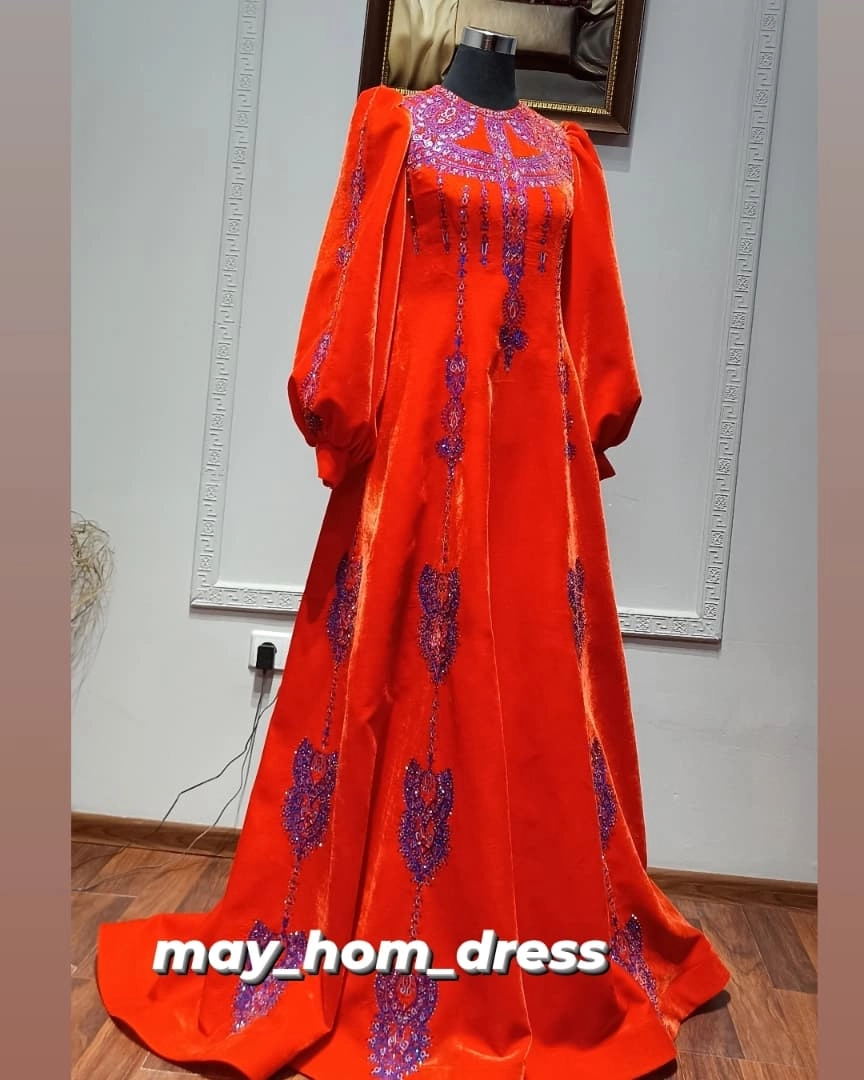 Türkmen fasonlar pombarh fasonlar Fasonlar 2025 fasonlar fason moda modalar Bezen bezen Türkmen fasonlar 2026 Türkmen fasonlar 2025 Türkmen fasonlar 2024 Türkmen fasonlar 2023 turkmenistan türkmenistan turkmen türkmen ashgabat  asgabat aşgabat balkan mary lebap dashoguz dasoguz daşoguz pombarh ponbarhat gulyupek gülýüpek stapel ştapel Gralan Çüýdeşen Abaýa Gadymy Krep Gurultaý 	Keteni Ýüpek Şifon Gipýur Lyon Welwet Atlas Kaşemir Streýç Suzana Ştapel Gülýüpek Pombarh Ýupka Gursakça Aksesuarlar Palto Penjek Okuw eşik Fata Sport eşik Uniforma Nakidka Öýme Şarf kompýuter ýaka ýaglyk Arenda köýnek 2nji el köýnek Taýyn köýnek Matalar Milli lybas milli lybaslar Toý köýnek Toý köýnekler toy koynek toy koynekler gundelik koynekler Gündelik	 
 köýnekler fata koynek Modern taze fason Eskiz koynektm turkmenkoynek türkmenkoynek fason moda moda fasonlar Iş eşik el iş	sada	ýakaly ýakasyz	keşdeli biserli	ýeňli giň nagyşly ýüregi açyk stoýka ýaka ýanly kombinasiýa 	zerli üsti aşak guşakly seçekli gysga ýeňli Panbarhat (Pombarh) Toý köýnek, Gündelik el iş, sada  Gyzyl