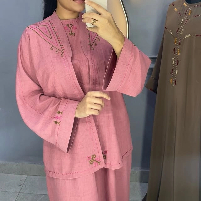 Türkmen fasonlar pombarh fasonlar Fasonlar 2025 fasonlar fason moda modalar Bezen bezen Türkmen fasonlar 2026 Türkmen fasonlar 2025 Türkmen fasonlar 2024 Türkmen fasonlar 2023 turkmenistan türkmenistan turkmen türkmen ashgabat  asgabat aşgabat balkan mary lebap dashoguz dasoguz daşoguz pombarh ponbarhat gulyupek gülýüpek stapel ştapel Gralan Çüýdeşen Abaýa Gadymy Krep Gurultaý 	Keteni Ýüpek Şifon Gipýur Lyon Welwet Atlas Kaşemir Streýç Suzana Ştapel Gülýüpek Pombarh Ýupka Gursakça Aksesuarlar Palto Penjek Okuw eşik Fata Sport eşik Uniforma Nakidka Öýme Şarf kompýuter ýaka ýaglyk Arenda köýnek 2nji el köýnek Taýyn köýnek Matalar Milli lybas milli lybaslar Toý köýnek Toý köýnekler toy koynek toy koynekler gundelik koynekler Gündelik	 
 köýnekler fata koynek Modern taze fason Eskiz koynektm turkmenkoynek türkmenkoynek fason moda moda fasonlar Iş eşik el iş	sada	ýakaly ýakasyz	keşdeli biserli	ýeňli giň nagyşly ýüregi açyk stoýka ýaka ýanly kombinasiýa 	zerli üsti aşak guşakly seçekli gysga ýeňli 