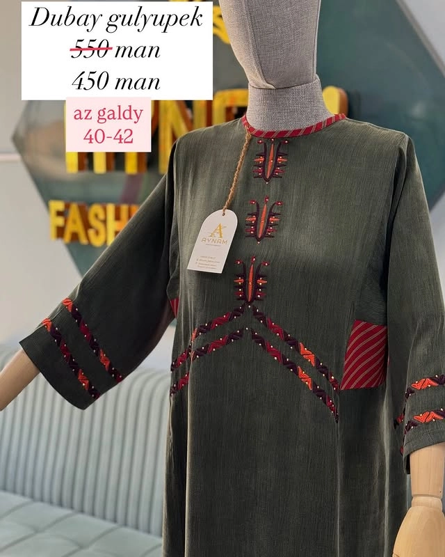 Türkmen fasonlar pombarh fasonlar Fasonlar 2025 fasonlar fason moda modalar Bezen bezen Türkmen fasonlar 2026 Türkmen fasonlar 2025 Türkmen fasonlar 2024 Türkmen fasonlar 2023 turkmenistan türkmenistan turkmen türkmen ashgabat  asgabat aşgabat balkan mary lebap dashoguz dasoguz daşoguz pombarh ponbarhat gulyupek gülýüpek stapel ştapel Gralan Çüýdeşen Abaýa Gadymy Krep Gurultaý 	Keteni Ýüpek Şifon Gipýur Lyon Welwet Atlas Kaşemir Streýç Suzana Ştapel Gülýüpek Pombarh Ýupka Gursakça Aksesuarlar Palto Penjek Okuw eşik Fata Sport eşik Uniforma Nakidka Öýme Şarf kompýuter ýaka ýaglyk Arenda köýnek 2nji el köýnek Taýyn köýnek Matalar Milli lybas milli lybaslar Toý köýnek Toý köýnekler toy koynek toy koynekler gundelik koynekler Gündelik	 
 köýnekler fata koynek Modern taze fason Eskiz koynektm turkmenkoynek türkmenkoynek fason moda moda fasonlar Iş eşik el iş	sada	ýakaly ýakasyz	keşdeli biserli	ýeňli giň nagyşly ýüregi açyk stoýka ýaka ýanly kombinasiýa 	zerli üsti aşak guşakly seçekli gysga ýeňli Gülýüpek Gündelik el iş, ýakasyz, biserli, ýeňli, giň, nagyşly 26-35 Haki yaz, tomus, guyz Taýyn köýnek