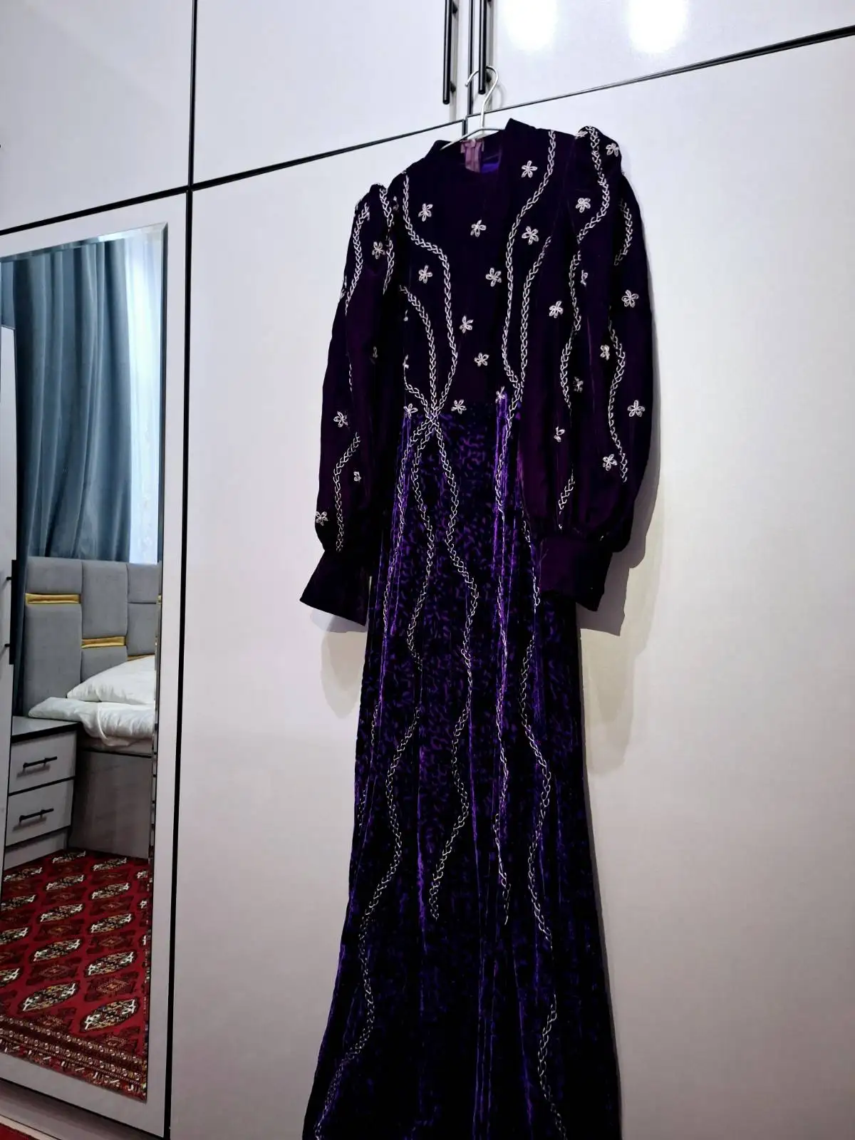 Türkmen fasonlar pombarh fasonlar Fasonlar 2025 fasonlar fason moda modalar Bezen bezen Türkmen fasonlar 2026 Türkmen fasonlar 2025 Türkmen fasonlar 2024 Türkmen fasonlar 2023 turkmenistan türkmenistan turkmen türkmen ashgabat  asgabat aşgabat balkan mary lebap dashoguz dasoguz daşoguz pombarh ponbarhat gulyupek gülýüpek stapel ştapel Gralan Çüýdeşen Abaýa Gadymy Krep Gurultaý 	Keteni Ýüpek Şifon Gipýur Lyon Welwet Atlas Kaşemir Streýç Suzana Ştapel Gülýüpek Pombarh Ýupka Gursakça Aksesuarlar Palto Penjek Okuw eşik Fata Sport eşik Uniforma Nakidka Öýme Şarf kompýuter ýaka ýaglyk Arenda köýnek 2nji el köýnek Taýyn köýnek Matalar Milli lybas milli lybaslar Toý köýnek Toý köýnekler toy koynek toy koynekler gundelik koynekler Gündelik	 
 köýnekler fata koynek Modern taze fason Eskiz koynektm turkmenkoynek türkmenkoynek fason moda moda fasonlar Iş eşik el iş	sada	ýakaly ýakasyz	keşdeli biserli	ýeňli giň nagyşly ýüregi açyk stoýka ýaka ýanly kombinasiýa 	zerli üsti aşak guşakly seçekli gysga ýeňli Şifon, Panbarhat (Pombarh) Toý köýnek el iş, ýakasyz, ýeňli, giň, kombinasiýa 17-25, 26-35 Gara, Goýy-gök, #4B2C75 yaz, tomus, guyz 2nji el