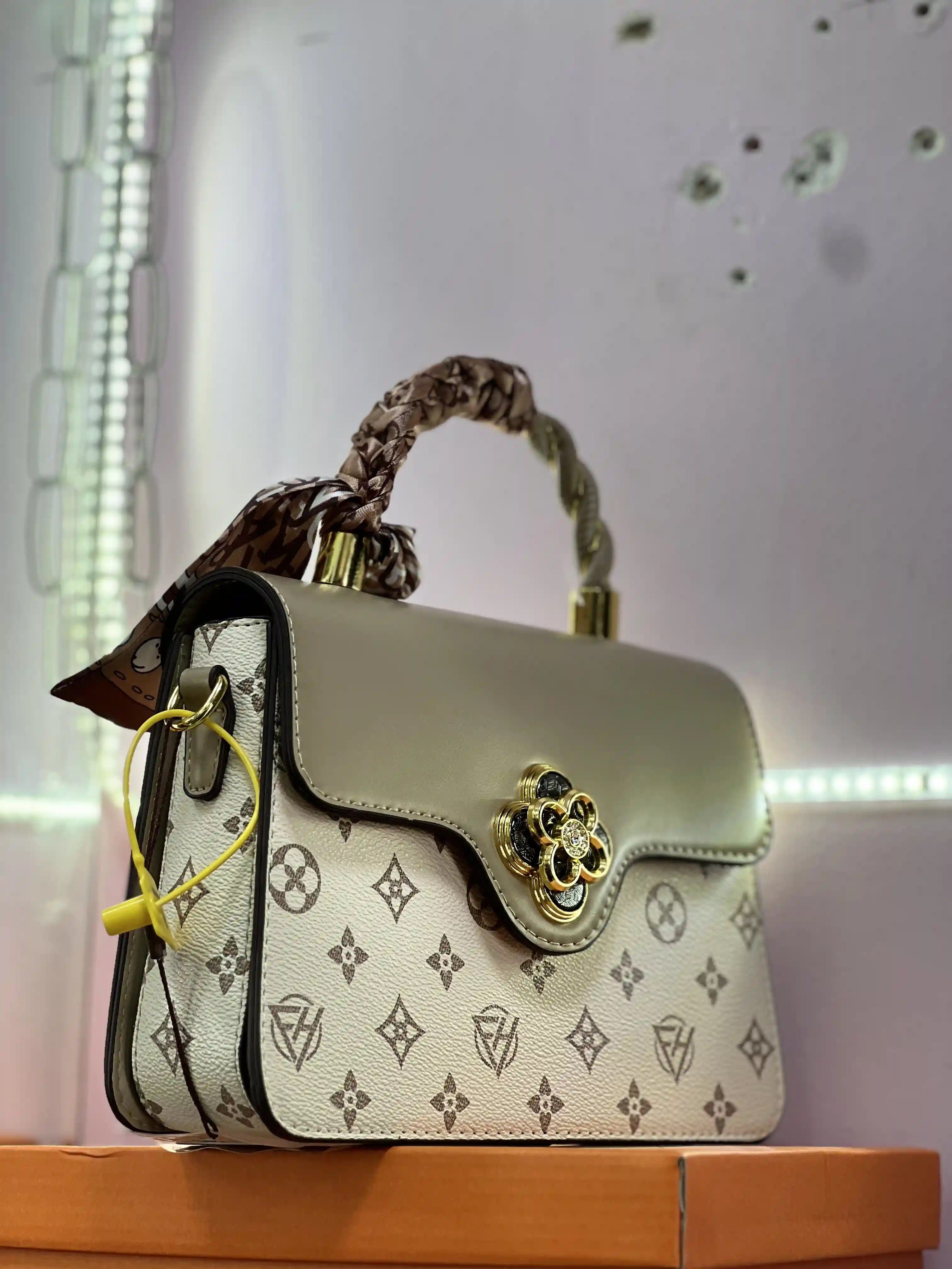 Türkmen fasonlar pombarh fasonlar Fasonlar 2025 fasonlar fason moda modalar Bezen bezen Türkmen fasonlar 2026 Türkmen fasonlar 2025 Türkmen fasonlar 2024 Türkmen fasonlar 2023 turkmenistan türkmenistan turkmen türkmen ashgabat  asgabat aşgabat balkan mary lebap dashoguz dasoguz daşoguz pombarh ponbarhat gulyupek gülýüpek stapel ştapel Gralan Çüýdeşen Abaýa Gadymy Krep Gurultaý 	Keteni Ýüpek Şifon Gipýur Lyon Welwet Atlas Kaşemir Streýç Suzana Ştapel Gülýüpek Pombarh Ýupka Gursakça Aksesuarlar Palto Penjek Okuw eşik Fata Sport eşik Uniforma Nakidka Öýme Şarf kompýuter ýaka ýaglyk Arenda köýnek 2nji el köýnek Taýyn köýnek Matalar Milli lybas milli lybaslar Toý köýnek Toý köýnekler toy koynek toy koynekler gundelik koynekler Gündelik	 
 köýnekler fata koynek Modern taze fason Eskiz koynektm turkmenkoynek türkmenkoynek fason moda moda fasonlar Iş eşik el iş	sada	ýakaly ýakasyz	keşdeli biserli	ýeňli giň nagyşly ýüregi açyk stoýka ýaka ýanly kombinasiýa 	zerli üsti aşak guşakly seçekli gysga ýeňli Sumka