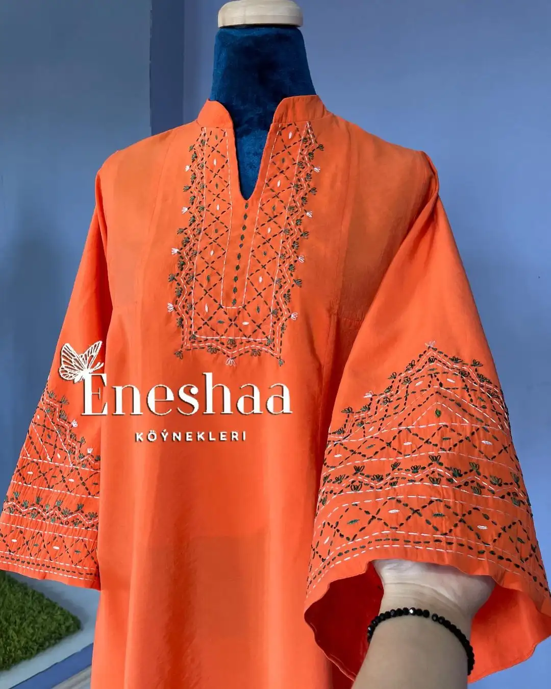 Türkmen fasonlar pombarh fasonlar Fasonlar 2025 fasonlar fason moda modalar Bezen bezen Türkmen fasonlar 2026 Türkmen fasonlar 2025 Türkmen fasonlar 2024 Türkmen fasonlar 2023 turkmenistan türkmenistan turkmen türkmen ashgabat  asgabat aşgabat balkan mary lebap dashoguz dasoguz daşoguz pombarh ponbarhat gulyupek gülýüpek stapel ştapel Gralan Çüýdeşen Abaýa Gadymy Krep Gurultaý 	Keteni Ýüpek Şifon Gipýur Lyon Welwet Atlas Kaşemir Streýç Suzana Ştapel Gülýüpek Pombarh Ýupka Gursakça Aksesuarlar Palto Penjek Okuw eşik Fata Sport eşik Uniforma Nakidka Öýme Şarf kompýuter ýaka ýaglyk Arenda köýnek 2nji el köýnek Taýyn köýnek Matalar Milli lybas milli lybaslar Toý köýnek Toý köýnekler toy koynek toy koynekler gundelik koynekler Gündelik	 
 köýnekler fata koynek Modern taze fason Eskiz koynektm turkmenkoynek türkmenkoynek fason moda moda fasonlar Iş eşik el iş	sada	ýakaly ýakasyz	keşdeli biserli	ýeňli giň nagyşly ýüregi açyk stoýka ýaka ýanly kombinasiýa 	zerli üsti aşak guşakly seçekli gysga ýeňli Lyon, Gülýüpek Toý köýnek el iş, sada  Mämişi