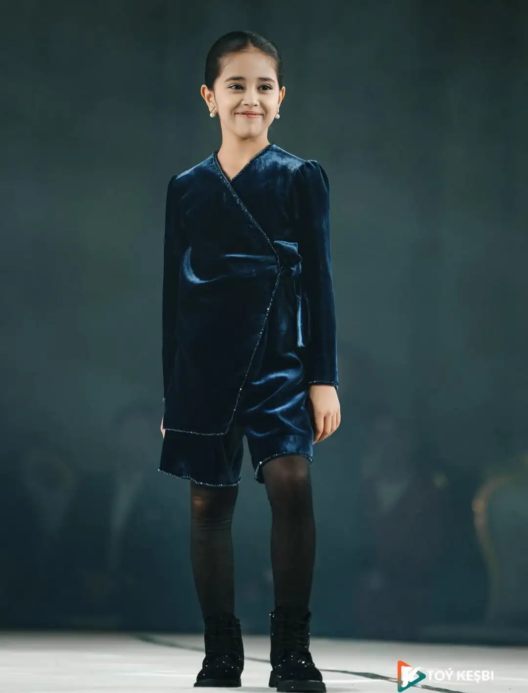 Türkmen fasonlar pombarh fasonlar Fasonlar 2025 fasonlar fason moda modalar Bezen bezen Türkmen fasonlar 2026 Türkmen fasonlar 2025 Türkmen fasonlar 2024 Türkmen fasonlar 2023 turkmenistan türkmenistan turkmen türkmen ashgabat  asgabat aşgabat balkan mary lebap dashoguz dasoguz daşoguz pombarh ponbarhat gulyupek gülýüpek stapel ştapel Gralan Çüýdeşen Abaýa Gadymy Krep Gurultaý 	Keteni Ýüpek Şifon Gipýur Lyon Welwet Atlas Kaşemir Streýç Suzana Ştapel Gülýüpek Pombarh Ýupka Gursakça Aksesuarlar Palto Penjek Okuw eşik Fata Sport eşik Uniforma Nakidka Öýme Şarf kompýuter ýaka ýaglyk Arenda köýnek 2nji el köýnek Taýyn köýnek Matalar Milli lybas milli lybaslar Toý köýnek Toý köýnekler toy koynek toy koynekler gundelik koynekler Gündelik	 
 köýnekler fata koynek Modern taze fason Eskiz koynektm turkmenkoynek türkmenkoynek fason moda moda fasonlar Iş eşik el iş	sada	ýakaly ýakasyz	keşdeli biserli	ýeňli giň nagyşly ýüregi açyk stoýka ýaka ýanly kombinasiýa 	zerli üsti aşak guşakly seçekli gysga ýeňli 