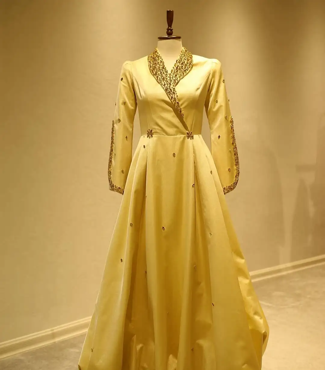 Türkmen fasonlar pombarh fasonlar Fasonlar 2025 fasonlar fason moda modalar Bezen bezen Türkmen fasonlar 2026 Türkmen fasonlar 2025 Türkmen fasonlar 2024 Türkmen fasonlar 2023 turkmenistan türkmenistan turkmen türkmen ashgabat  asgabat aşgabat balkan mary lebap dashoguz dasoguz daşoguz pombarh ponbarhat gulyupek gülýüpek stapel ştapel Gralan Çüýdeşen Abaýa Gadymy Krep Gurultaý 	Keteni Ýüpek Şifon Gipýur Lyon Welwet Atlas Kaşemir Streýç Suzana Ştapel Gülýüpek Pombarh Ýupka Gursakça Aksesuarlar Palto Penjek Okuw eşik Fata Sport eşik Uniforma Nakidka Öýme Şarf kompýuter ýaka ýaglyk Arenda köýnek 2nji el köýnek Taýyn köýnek Matalar Milli lybas milli lybaslar Toý köýnek Toý köýnekler toy koynek toy koynekler gundelik koynekler Gündelik	 
 köýnekler fata koynek Modern taze fason Eskiz koynektm turkmenkoynek türkmenkoynek fason moda moda fasonlar Iş eşik el iş	sada	ýakaly ýakasyz	keşdeli biserli	ýeňli giň nagyşly ýüregi açyk stoýka ýaka ýanly kombinasiýa 	zerli üsti aşak guşakly seçekli gysga ýeňli 