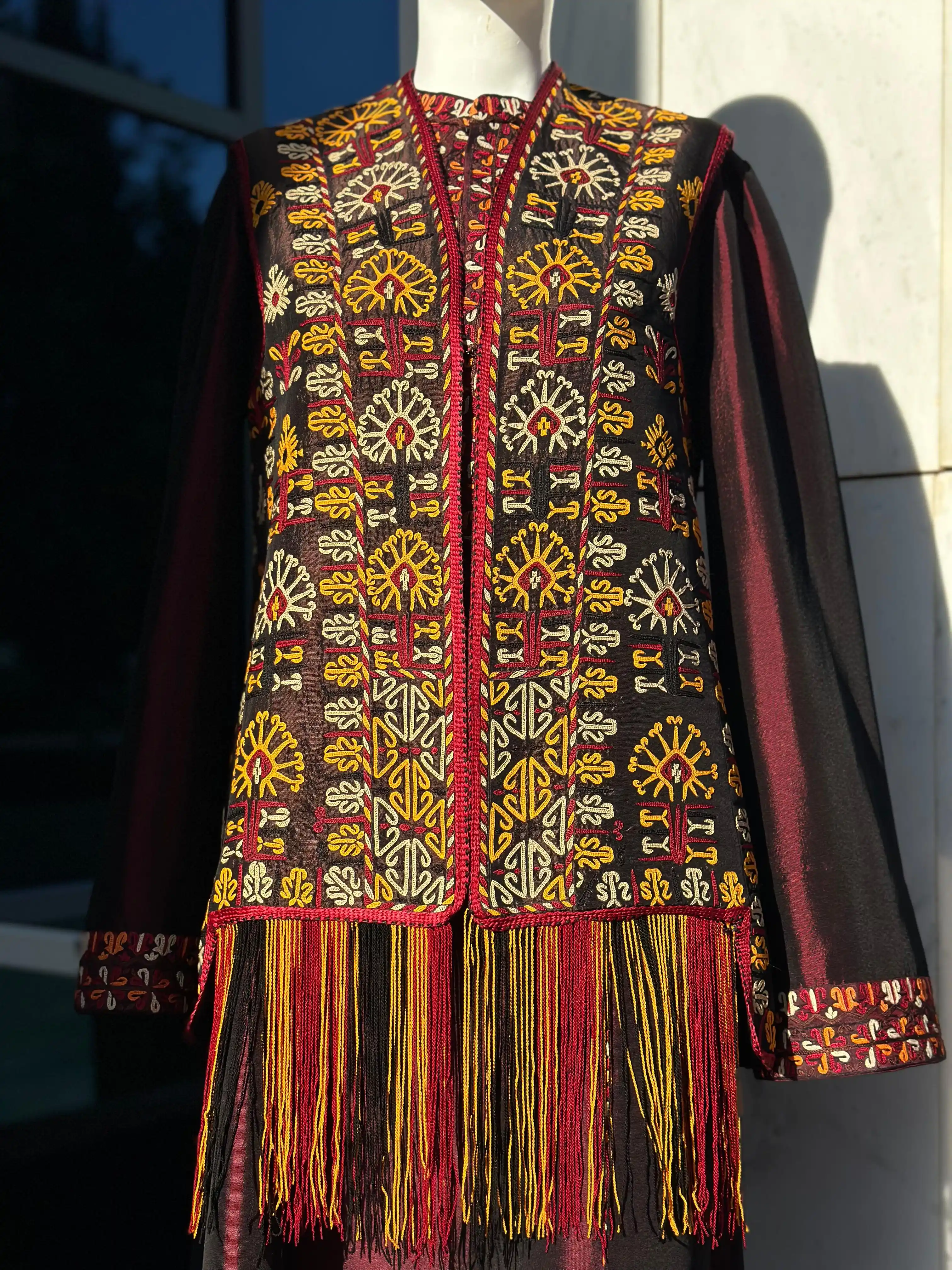 Türkmen fasonlar pombarh fasonlar Fasonlar 2025 fasonlar fason moda modalar Bezen bezen Türkmen fasonlar 2026 Türkmen fasonlar 2025 Türkmen fasonlar 2024 Türkmen fasonlar 2023 turkmenistan türkmenistan turkmen türkmen ashgabat  asgabat aşgabat balkan mary lebap dashoguz dasoguz daşoguz pombarh ponbarhat gulyupek gülýüpek stapel ştapel Gralan Çüýdeşen Abaýa Gadymy Krep Gurultaý 	Keteni Ýüpek Şifon Gipýur Lyon Welwet Atlas Kaşemir Streýç Suzana Ştapel Gülýüpek Pombarh Ýupka Gursakça Aksesuarlar Palto Penjek Okuw eşik Fata Sport eşik Uniforma Nakidka Öýme Şarf kompýuter ýaka ýaglyk Arenda köýnek 2nji el köýnek Taýyn köýnek Matalar Milli lybas milli lybaslar Toý köýnek Toý köýnekler toy koynek toy koynekler gundelik koynekler Gündelik	 
 köýnekler fata koynek Modern taze fason Eskiz koynektm turkmenkoynek türkmenkoynek fason moda moda fasonlar Iş eşik el iş	sada	ýakaly ýakasyz	keşdeli biserli	ýeňli giň nagyşly ýüregi açyk stoýka ýaka ýanly kombinasiýa 	zerli üsti aşak guşakly seçekli gysga ýeňli Keteni  keşdeli, gysga ýeňli, seçekli  Gara, Ak, Goýy-gyzyl, Sary