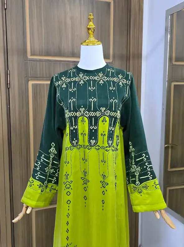 Türkmen fasonlar pombarh fasonlar Fasonlar 2025 fasonlar fason moda modalar Bezen bezen Türkmen fasonlar 2026 Türkmen fasonlar 2025 Türkmen fasonlar 2024 Türkmen fasonlar 2023 turkmenistan türkmenistan turkmen türkmen ashgabat  asgabat aşgabat balkan mary lebap dashoguz dasoguz daşoguz pombarh ponbarhat gulyupek gülýüpek stapel ştapel Gralan Çüýdeşen Abaýa Gadymy Krep Gurultaý 	Keteni Ýüpek Şifon Gipýur Lyon Welwet Atlas Kaşemir Streýç Suzana Ştapel Gülýüpek Pombarh Ýupka Gursakça Aksesuarlar Palto Penjek Okuw eşik Fata Sport eşik Uniforma Nakidka Öýme Şarf kompýuter ýaka ýaglyk Arenda köýnek 2nji el köýnek Taýyn köýnek Matalar Milli lybas milli lybaslar Toý köýnek Toý köýnekler toy koynek toy koynekler gundelik koynekler Gündelik	 
 köýnekler fata koynek Modern taze fason Eskiz koynektm turkmenkoynek türkmenkoynek fason moda moda fasonlar Iş eşik el iş	sada	ýakaly ýakasyz	keşdeli biserli	ýeňli giň nagyşly ýüregi açyk stoýka ýaka ýanly kombinasiýa 	zerli üsti aşak guşakly seçekli gysga ýeňli Gülýüpek Gündelik, Milli lybas keşdeli, ýakasyz, ýeňli, giň 26-35 Ýaşyl, Sary, Goýy-ýaşyl yaz, tomus, guyz