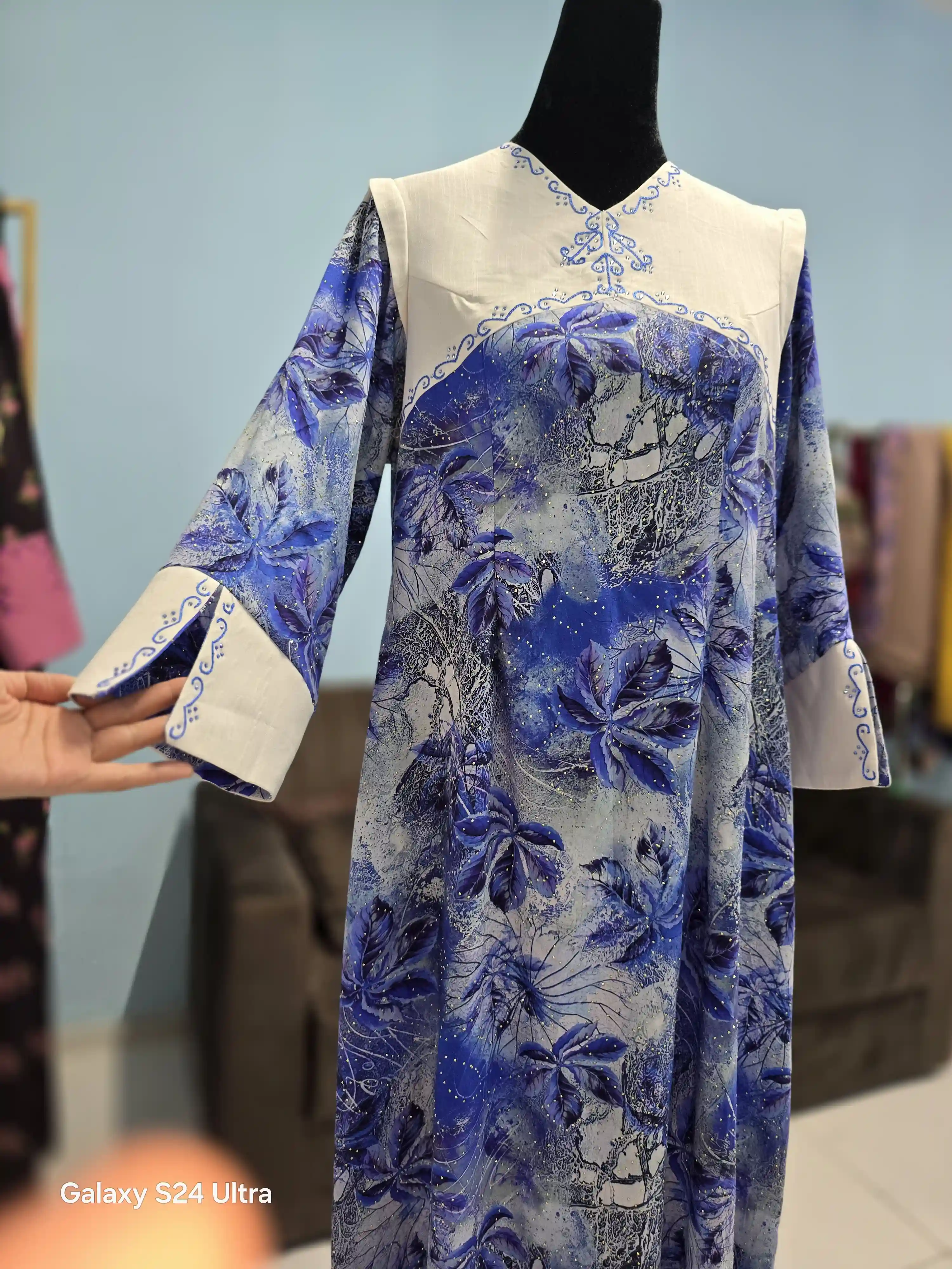 Türkmen fasonlar pombarh fasonlar Fasonlar 2025 fasonlar fason moda modalar Bezen bezen Türkmen fasonlar 2026 Türkmen fasonlar 2025 Türkmen fasonlar 2024 Türkmen fasonlar 2023 turkmenistan türkmenistan turkmen türkmen ashgabat  asgabat aşgabat balkan mary lebap dashoguz dasoguz daşoguz pombarh ponbarhat gulyupek gülýüpek stapel ştapel Gralan Çüýdeşen Abaýa Gadymy Krep Gurultaý 	Keteni Ýüpek Şifon Gipýur Lyon Welwet Atlas Kaşemir Streýç Suzana Ştapel Gülýüpek Pombarh Ýupka Gursakça Aksesuarlar Palto Penjek Okuw eşik Fata Sport eşik Uniforma Nakidka Öýme Şarf kompýuter ýaka ýaglyk Arenda köýnek 2nji el köýnek Taýyn köýnek Matalar Milli lybas milli lybaslar Toý köýnek Toý köýnekler toy koynek toy koynekler gundelik koynekler Gündelik	 
 köýnekler fata koynek Modern taze fason Eskiz koynektm turkmenkoynek türkmenkoynek fason moda moda fasonlar Iş eşik el iş	sada	ýakaly ýakasyz	keşdeli biserli	ýeňli giň nagyşly ýüregi açyk stoýka ýaka ýanly kombinasiýa 	zerli üsti aşak guşakly seçekli gysga ýeňli Ştapel Gündelik el iş, keşdeli, sada, ýakasyz, ýeňli, giň 17-25 Gök tomus