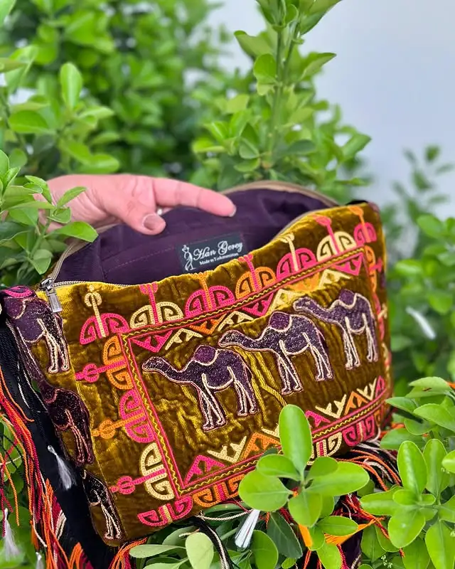 Türkmen fasonlar pombarh fasonlar Fasonlar 2025 fasonlar fason moda modalar Bezen bezen Türkmen fasonlar 2026 Türkmen fasonlar 2025 Türkmen fasonlar 2024 Türkmen fasonlar 2023 turkmenistan türkmenistan turkmen türkmen ashgabat  asgabat aşgabat balkan mary lebap dashoguz dasoguz daşoguz pombarh ponbarhat gulyupek gülýüpek stapel ştapel Gralan Çüýdeşen Abaýa Gadymy Krep Gurultaý 	Keteni Ýüpek Şifon Gipýur Lyon Welwet Atlas Kaşemir Streýç Suzana Ştapel Gülýüpek Pombarh Ýupka Gursakça Aksesuarlar Palto Penjek Okuw eşik Fata Sport eşik Uniforma Nakidka Öýme Şarf kompýuter ýaka ýaglyk Arenda köýnek 2nji el köýnek Taýyn köýnek Matalar Milli lybas milli lybaslar Toý köýnek Toý köýnekler toy koynek toy koynekler gundelik koynekler Gündelik	 
 köýnekler fata koynek Modern taze fason Eskiz koynektm turkmenkoynek türkmenkoynek fason moda moda fasonlar Iş eşik el iş	sada	ýakaly ýakasyz	keşdeli biserli	ýeňli giň nagyşly ýüregi açyk stoýka ýaka ýanly kombinasiýa 	zerli üsti aşak guşakly seçekli gysga ýeňli Panbarhat (Pombarh)  el iş, keşdeli 17-25, 26-35, 35+ Altyn yaz, tomus, guyz, gysh