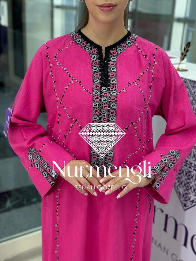 Türkmen fasonlar pombarh fasonlar Fasonlar 2025 fasonlar fason moda modalar Bezen bezen Türkmen fasonlar 2026 Türkmen fasonlar 2025 Türkmen fasonlar 2024 Türkmen fasonlar 2023 turkmenistan türkmenistan turkmen türkmen ashgabat  asgabat aşgabat balkan mary lebap dashoguz dasoguz daşoguz pombarh ponbarhat gulyupek gülýüpek stapel ştapel Gralan Çüýdeşen Abaýa Gadymy Krep Gurultaý 	Keteni Ýüpek Şifon Gipýur Lyon Welwet Atlas Kaşemir Streýç Suzana Ştapel Gülýüpek Pombarh Ýupka Gursakça Aksesuarlar Palto Penjek Okuw eşik Fata Sport eşik Uniforma Nakidka Öýme Şarf kompýuter ýaka ýaglyk Arenda köýnek 2nji el köýnek Taýyn köýnek Matalar Milli lybas milli lybaslar Toý köýnek Toý köýnekler toy koynek toy koynekler gundelik koynekler Gündelik	 
 köýnekler fata koynek Modern taze fason Eskiz koynektm turkmenkoynek türkmenkoynek fason moda moda fasonlar Iş eşik el iş	sada	ýakaly ýakasyz	keşdeli biserli	ýeňli giň nagyşly ýüregi açyk stoýka ýaka ýanly kombinasiýa 	zerli üsti aşak guşakly seçekli gysga ýeňli Ýüpek Gündelik keşdeli, ýakaly, ýanly, ýeňli, giň 17-25, 26-35 Gülgüne yaz, tomus, guyz, gysh