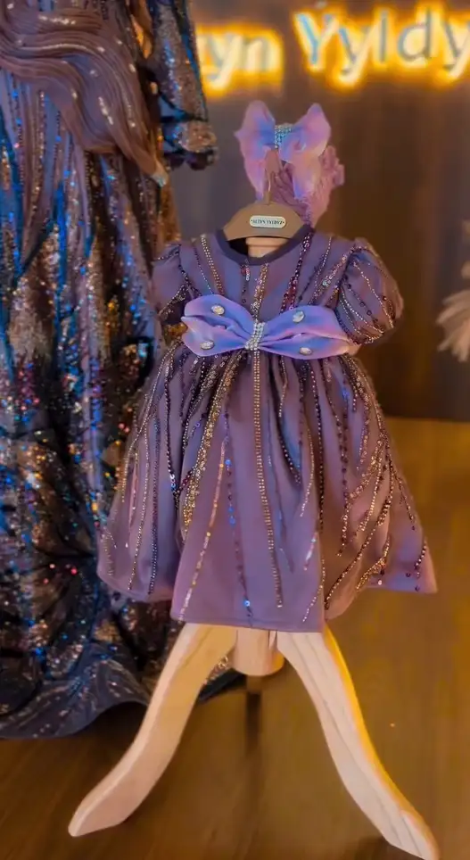 Türkmen fasonlar pombarh fasonlar Fasonlar 2025 fasonlar fason moda modalar Bezen bezen Türkmen fasonlar 2026 Türkmen fasonlar 2025 Türkmen fasonlar 2024 Türkmen fasonlar 2023 turkmenistan türkmenistan turkmen türkmen ashgabat  asgabat aşgabat balkan mary lebap dashoguz dasoguz daşoguz pombarh ponbarhat gulyupek gülýüpek stapel ştapel Gralan Çüýdeşen Abaýa Gadymy Krep Gurultaý 	Keteni Ýüpek Şifon Gipýur Lyon Welwet Atlas Kaşemir Streýç Suzana Ştapel Gülýüpek Pombarh Ýupka Gursakça Aksesuarlar Palto Penjek Okuw eşik Fata Sport eşik Uniforma Nakidka Öýme Şarf kompýuter ýaka ýaglyk Arenda köýnek 2nji el köýnek Taýyn köýnek Matalar Milli lybas milli lybaslar Toý köýnek Toý köýnekler toy koynek toy koynekler gundelik koynekler Gündelik	 
 köýnekler fata koynek Modern taze fason Eskiz koynektm turkmenkoynek türkmenkoynek fason moda moda fasonlar Iş eşik el iş	sada	ýakaly ýakasyz	keşdeli biserli	ýeňli giň nagyşly ýüregi açyk stoýka ýaka ýanly kombinasiýa 	zerli üsti aşak guşakly seçekli gysga ýeňli Şantu, Parça Toý köýnek ýakasyz, ýeňli, gysga ýeňli, giň -12, 17-25, 26-35 #4B2C75 yaz, tomus, guyz