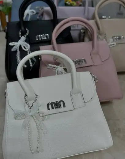 Türkmen fasonlar pombarh fasonlar Fasonlar 2025 fasonlar fason moda modalar Bezen bezen Türkmen fasonlar 2026 Türkmen fasonlar 2025 Türkmen fasonlar 2024 Türkmen fasonlar 2023 turkmenistan türkmenistan turkmen türkmen ashgabat  asgabat aşgabat balkan mary lebap dashoguz dasoguz daşoguz pombarh ponbarhat gulyupek gülýüpek stapel ştapel Gralan Çüýdeşen Abaýa Gadymy Krep Gurultaý 	Keteni Ýüpek Şifon Gipýur Lyon Welwet Atlas Kaşemir Streýç Suzana Ştapel Gülýüpek Pombarh Ýupka Gursakça Aksesuarlar Palto Penjek Okuw eşik Fata Sport eşik Uniforma Nakidka Öýme Şarf kompýuter ýaka ýaglyk Arenda köýnek 2nji el köýnek Taýyn köýnek Matalar Milli lybas milli lybaslar Toý köýnek Toý köýnekler toy koynek toy koynekler gundelik koynekler Gündelik	 
 köýnekler fata koynek Modern taze fason Eskiz koynektm turkmenkoynek türkmenkoynek fason moda moda fasonlar Iş eşik el iş	sada	ýakaly ýakasyz	keşdeli biserli	ýeňli giň nagyşly ýüregi açyk stoýka ýaka ýanly kombinasiýa 	zerli üsti aşak guşakly seçekli gysga ýeňli Gara, Ak, Gülgüne, Goňur  Sumka