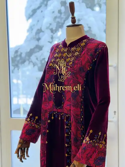 Türkmen fasonlar pombarh fasonlar Fasonlar 2025 fasonlar fason moda modalar Bezen bezen Türkmen fasonlar 2026 Türkmen fasonlar 2025 Türkmen fasonlar 2024 Türkmen fasonlar 2023 turkmenistan türkmenistan turkmen türkmen ashgabat  asgabat aşgabat balkan mary lebap dashoguz dasoguz daşoguz pombarh ponbarhat gulyupek gülýüpek stapel ştapel Gralan Çüýdeşen Abaýa Gadymy Krep Gurultaý 	Keteni Ýüpek Şifon Gipýur Lyon Welwet Atlas Kaşemir Streýç Suzana Ştapel Gülýüpek Pombarh Ýupka Gursakça Aksesuarlar Palto Penjek Okuw eşik Fata Sport eşik Uniforma Nakidka Öýme Şarf kompýuter ýaka ýaglyk Arenda köýnek 2nji el köýnek Taýyn köýnek Matalar Milli lybas milli lybaslar Toý köýnek Toý köýnekler toy koynek toy koynekler gundelik koynekler Gündelik	 
 köýnekler fata koynek Modern taze fason Eskiz koynektm turkmenkoynek türkmenkoynek fason moda moda fasonlar Iş eşik el iş	sada	ýakaly ýakasyz	keşdeli biserli	ýeňli giň nagyşly ýüregi açyk stoýka ýaka ýanly kombinasiýa 	zerli üsti aşak guşakly seçekli gysga ýeňli 