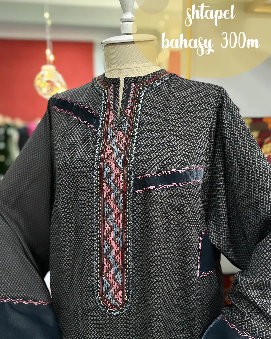 Türkmen fasonlar pombarh fasonlar Fasonlar 2025 fasonlar fason moda modalar Bezen bezen Türkmen fasonlar 2026 Türkmen fasonlar 2025 Türkmen fasonlar 2024 Türkmen fasonlar 2023 turkmenistan türkmenistan turkmen türkmen ashgabat  asgabat aşgabat balkan mary lebap dashoguz dasoguz daşoguz pombarh ponbarhat gulyupek gülýüpek stapel ştapel Gralan Çüýdeşen Abaýa Gadymy Krep Gurultaý 	Keteni Ýüpek Şifon Gipýur Lyon Welwet Atlas Kaşemir Streýç Suzana Ştapel Gülýüpek Pombarh Ýupka Gursakça Aksesuarlar Palto Penjek Okuw eşik Fata Sport eşik Uniforma Nakidka Öýme Şarf kompýuter ýaka ýaglyk Arenda köýnek 2nji el köýnek Taýyn köýnek Matalar Milli lybas milli lybaslar Toý köýnek Toý köýnekler toy koynek toy koynekler gundelik koynekler Gündelik	 
 köýnekler fata koynek Modern taze fason Eskiz koynektm turkmenkoynek türkmenkoynek fason moda moda fasonlar Iş eşik el iş	sada	ýakaly ýakasyz	keşdeli biserli	ýeňli giň nagyşly ýüregi açyk stoýka ýaka ýanly kombinasiýa 	zerli üsti aşak guşakly seçekli gysga ýeňli Ştapel Gündelik sada  Gara, Gök, Ýaşyl, Benewşe, Goýy-gök, Goýy-ýaşyl, Altyn  Taýyn köýnek