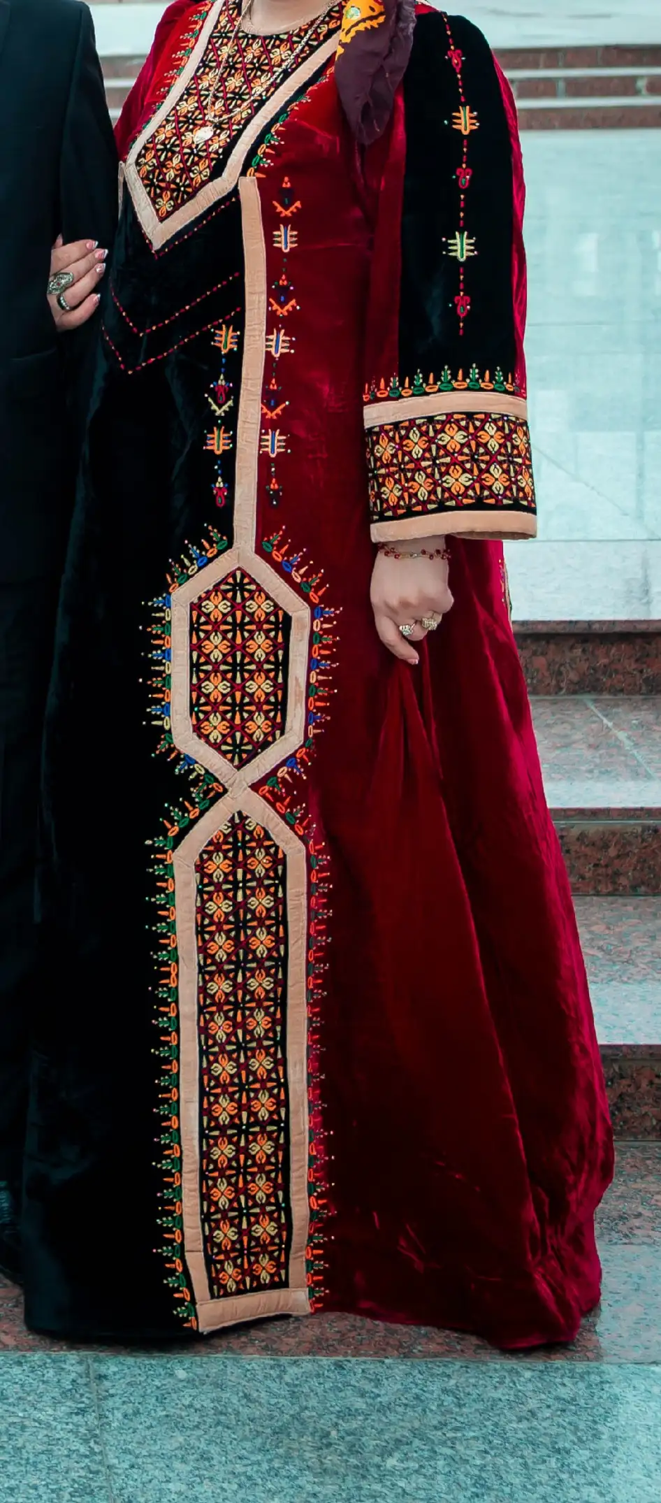 Türkmen fasonlar pombarh fasonlar Fasonlar 2025 fasonlar fason moda modalar Bezen bezen Türkmen fasonlar 2026 Türkmen fasonlar 2025 Türkmen fasonlar 2024 Türkmen fasonlar 2023 turkmenistan türkmenistan turkmen türkmen ashgabat  asgabat aşgabat balkan mary lebap dashoguz dasoguz daşoguz pombarh ponbarhat gulyupek gülýüpek stapel ştapel Gralan Çüýdeşen Abaýa Gadymy Krep Gurultaý 	Keteni Ýüpek Şifon Gipýur Lyon Welwet Atlas Kaşemir Streýç Suzana Ştapel Gülýüpek Pombarh Ýupka Gursakça Aksesuarlar Palto Penjek Okuw eşik Fata Sport eşik Uniforma Nakidka Öýme Şarf kompýuter ýaka ýaglyk Arenda köýnek 2nji el köýnek Taýyn köýnek Matalar Milli lybas milli lybaslar Toý köýnek Toý köýnekler toy koynek toy koynekler gundelik koynekler Gündelik	 
 köýnekler fata koynek Modern taze fason Eskiz koynektm turkmenkoynek türkmenkoynek fason moda moda fasonlar Iş eşik el iş	sada	ýakaly ýakasyz	keşdeli biserli	ýeňli giň nagyşly ýüregi açyk stoýka ýaka ýanly kombinasiýa 	zerli üsti aşak guşakly seçekli gysga ýeňli Panbarhat (Pombarh), Tulky Toý köýnek el iş, keşdeli, ýakaly, ýanly, ýeňli, giň, kombinasiýa, nagyşly, gaş, 4 iňňe ýaka 26-35, 35+ Haki, Goýy-gyzyl  2nji el