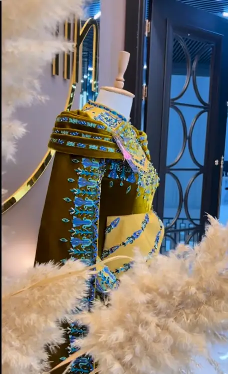 Türkmen fasonlar pombarh fasonlar Fasonlar 2025 fasonlar fason moda modalar Bezen bezen Türkmen fasonlar 2026 Türkmen fasonlar 2025 Türkmen fasonlar 2024 Türkmen fasonlar 2023 turkmenistan türkmenistan turkmen türkmen ashgabat  asgabat aşgabat balkan mary lebap dashoguz dasoguz daşoguz pombarh ponbarhat gulyupek gülýüpek stapel ştapel Gralan Çüýdeşen Abaýa Gadymy Krep Gurultaý 	Keteni Ýüpek Şifon Gipýur Lyon Welwet Atlas Kaşemir Streýç Suzana Ştapel Gülýüpek Pombarh Ýupka Gursakça Aksesuarlar Palto Penjek Okuw eşik Fata Sport eşik Uniforma Nakidka Öýme Şarf kompýuter ýaka ýaglyk Arenda köýnek 2nji el köýnek Taýyn köýnek Matalar Milli lybas milli lybaslar Toý köýnek Toý köýnekler toy koynek toy koynekler gundelik koynekler Gündelik	 
 köýnekler fata koynek Modern taze fason Eskiz koynektm turkmenkoynek türkmenkoynek fason moda moda fasonlar Iş eşik el iş	sada	ýakaly ýakasyz	keşdeli biserli	ýeňli giň nagyşly ýüregi açyk stoýka ýaka ýanly kombinasiýa 	zerli üsti aşak guşakly seçekli gysga ýeňli Panbarhat (Pombarh) Toý köýnek el iş, keşdeli, biserli, ýeňli, zerli, nagyşly 17-25, 26-35 Gök, Goýy-goňur, Altyn