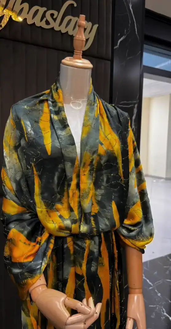 Türkmen fasonlar pombarh fasonlar Fasonlar 2025 fasonlar fason moda modalar Bezen bezen Türkmen fasonlar 2026 Türkmen fasonlar 2025 Türkmen fasonlar 2024 Türkmen fasonlar 2023 turkmenistan türkmenistan turkmen türkmen ashgabat  asgabat aşgabat balkan mary lebap dashoguz dasoguz daşoguz pombarh ponbarhat gulyupek gülýüpek stapel ştapel Gralan Çüýdeşen Abaýa Gadymy Krep Gurultaý 	Keteni Ýüpek Şifon Gipýur Lyon Welwet Atlas Kaşemir Streýç Suzana Ştapel Gülýüpek Pombarh Ýupka Gursakça Aksesuarlar Palto Penjek Okuw eşik Fata Sport eşik Uniforma Nakidka Öýme Şarf kompýuter ýaka ýaglyk Arenda köýnek 2nji el köýnek Taýyn köýnek Matalar Milli lybas milli lybaslar Toý köýnek Toý köýnekler toy koynek toy koynekler gundelik koynekler Gündelik	 
 köýnekler fata koynek Modern taze fason Eskiz koynektm turkmenkoynek türkmenkoynek fason moda moda fasonlar Iş eşik el iş	sada	ýakaly ýakasyz	keşdeli biserli	ýeňli giň nagyşly ýüregi açyk stoýka ýaka ýanly kombinasiýa 	zerli üsti aşak guşakly seçekli gysga ýeňli Şifon, Şantu Toý köýnek, Modern, Gündelik sada, ýakasyz, ýüregi açyk, gysga ýeňli 17-25, 26-35 Haki, Çal, Benewşe, Gyzyl, Mämişi, Goňur, Sary yaz, tomus, guyz