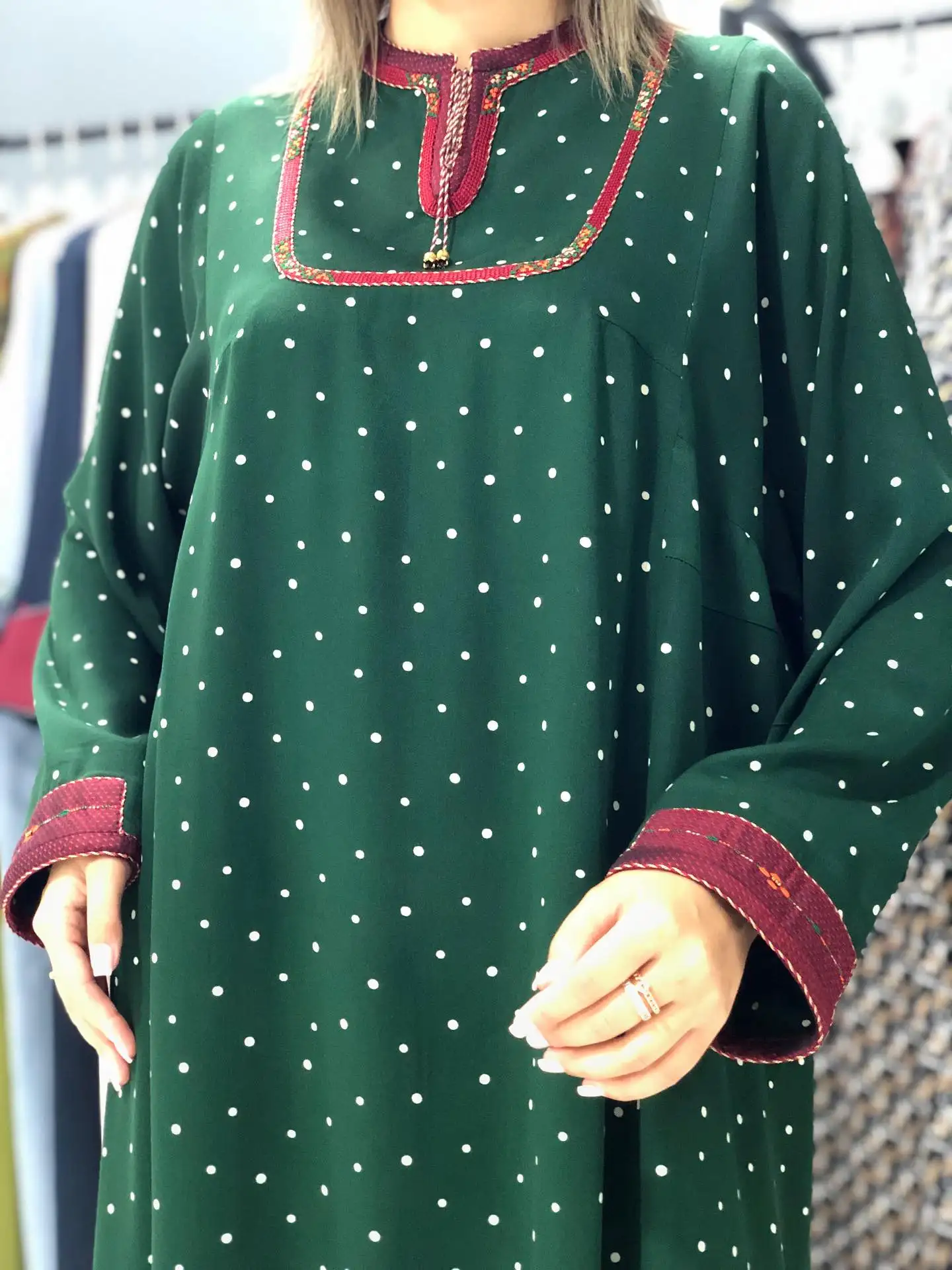 Türkmen fasonlar pombarh fasonlar Fasonlar 2025 fasonlar fason moda modalar Bezen bezen Türkmen fasonlar 2026 Türkmen fasonlar 2025 Türkmen fasonlar 2024 Türkmen fasonlar 2023 turkmenistan türkmenistan turkmen türkmen ashgabat  asgabat aşgabat balkan mary lebap dashoguz dasoguz daşoguz pombarh ponbarhat gulyupek gülýüpek stapel ştapel Gralan Çüýdeşen Abaýa Gadymy Krep Gurultaý 	Keteni Ýüpek Şifon Gipýur Lyon Welwet Atlas Kaşemir Streýç Suzana Ştapel Gülýüpek Pombarh Ýupka Gursakça Aksesuarlar Palto Penjek Okuw eşik Fata Sport eşik Uniforma Nakidka Öýme Şarf kompýuter ýaka ýaglyk Arenda köýnek 2nji el köýnek Taýyn köýnek Matalar Milli lybas milli lybaslar Toý köýnek Toý köýnekler toy koynek toy koynekler gundelik koynekler Gündelik	 
 köýnekler fata koynek Modern taze fason Eskiz koynektm turkmenkoynek türkmenkoynek fason moda moda fasonlar Iş eşik el iş	sada	ýakaly ýakasyz	keşdeli biserli	ýeňli giň nagyşly ýüregi açyk stoýka ýaka ýanly kombinasiýa 	zerli üsti aşak guşakly seçekli gysga ýeňli Ştapel Gündelik ýakasyz, ýeňli, giň 17-25, 26-35 Goýy-ýaşyl yaz, tomus, guyz