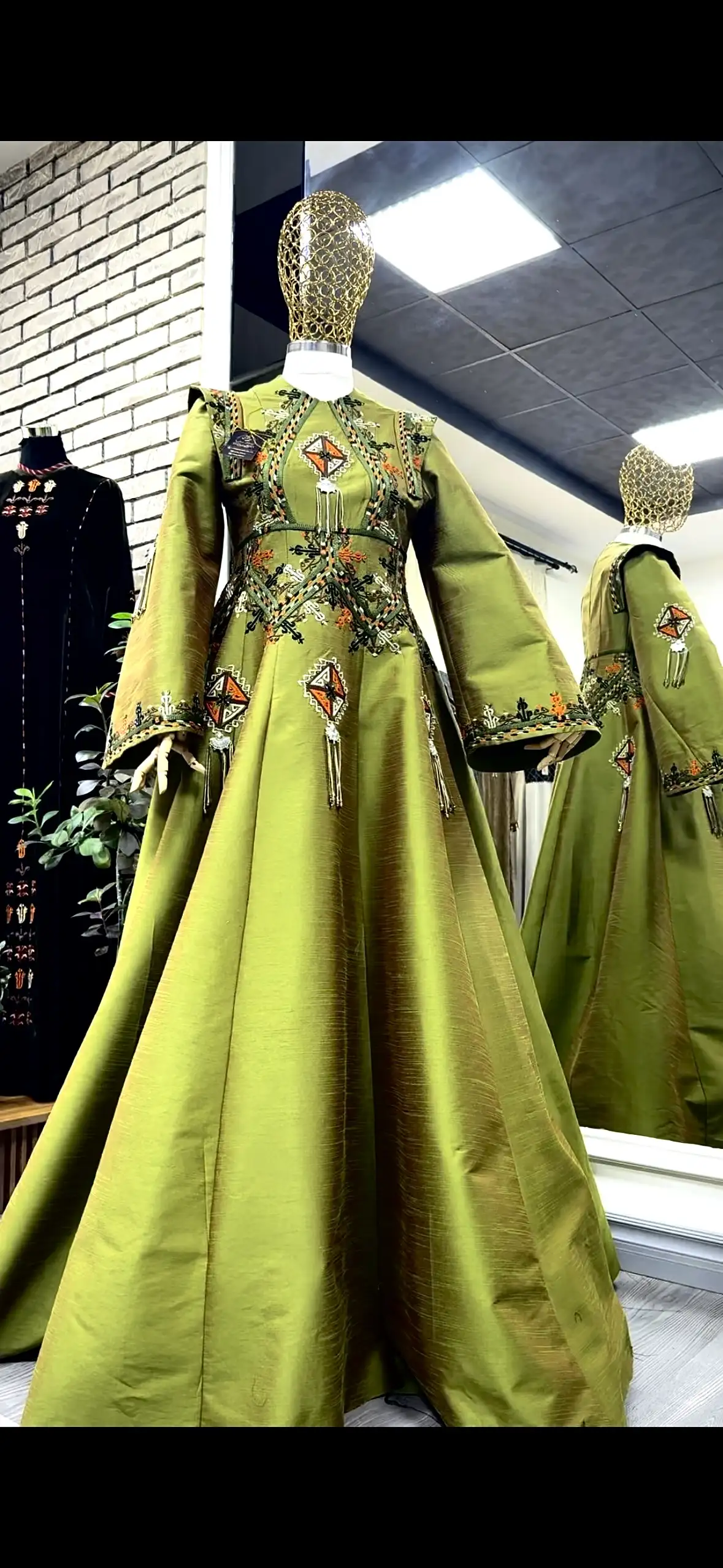 Türkmen fasonlar pombarh fasonlar Fasonlar 2025 fasonlar fason moda modalar Bezen bezen Türkmen fasonlar 2026 Türkmen fasonlar 2025 Türkmen fasonlar 2024 Türkmen fasonlar 2023 turkmenistan türkmenistan turkmen türkmen ashgabat  asgabat aşgabat balkan mary lebap dashoguz dasoguz daşoguz pombarh ponbarhat gulyupek gülýüpek stapel ştapel Gralan Çüýdeşen Abaýa Gadymy Krep Gurultaý 	Keteni Ýüpek Şifon Gipýur Lyon Welwet Atlas Kaşemir Streýç Suzana Ştapel Gülýüpek Pombarh Ýupka Gursakça Aksesuarlar Palto Penjek Okuw eşik Fata Sport eşik Uniforma Nakidka Öýme Şarf kompýuter ýaka ýaglyk Arenda köýnek 2nji el köýnek Taýyn köýnek Matalar Milli lybas milli lybaslar Toý köýnek Toý köýnekler toy koynek toy koynekler gundelik koynekler Gündelik	 
 köýnekler fata koynek Modern taze fason Eskiz koynektm turkmenkoynek türkmenkoynek fason moda moda fasonlar Iş eşik el iş	sada	ýakaly ýakasyz	keşdeli biserli	ýeňli giň nagyşly ýüregi açyk stoýka ýaka ýanly kombinasiýa 	zerli üsti aşak guşakly seçekli gysga ýeňli Keteni, Atlas Toý köýnek el iş, keşdeli, ýakaly, ýeňli  Altyn