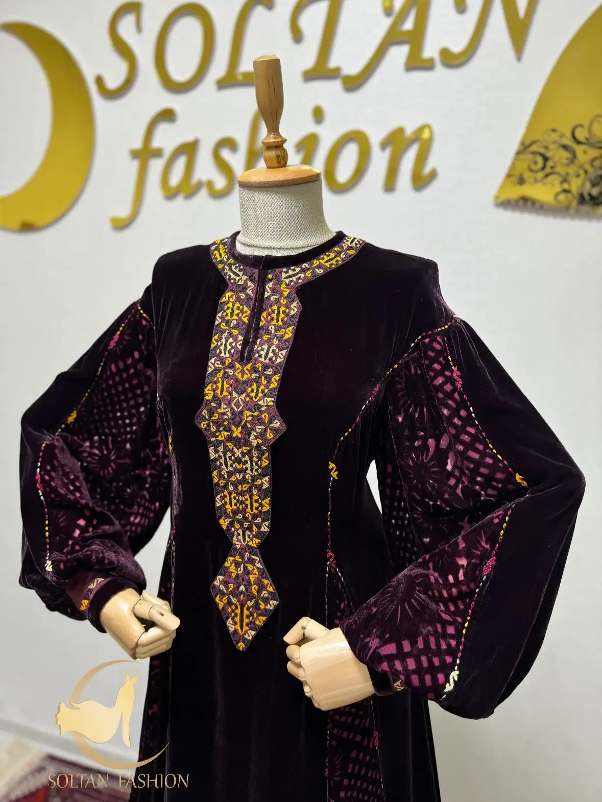 Türkmen fasonlar pombarh fasonlar Fasonlar 2025 fasonlar fason moda modalar Bezen bezen Türkmen fasonlar 2026 Türkmen fasonlar 2025 Türkmen fasonlar 2024 Türkmen fasonlar 2023 turkmenistan türkmenistan turkmen türkmen ashgabat  asgabat aşgabat balkan mary lebap dashoguz dasoguz daşoguz pombarh ponbarhat gulyupek gülýüpek stapel ştapel Gralan Çüýdeşen Abaýa Gadymy Krep Gurultaý 	Keteni Ýüpek Şifon Gipýur Lyon Welwet Atlas Kaşemir Streýç Suzana Ştapel Gülýüpek Pombarh Ýupka Gursakça Aksesuarlar Palto Penjek Okuw eşik Fata Sport eşik Uniforma Nakidka Öýme Şarf kompýuter ýaka ýaglyk Arenda köýnek 2nji el köýnek Taýyn köýnek Matalar Milli lybas milli lybaslar Toý köýnek Toý köýnekler toy koynek toy koynekler gundelik koynekler Gündelik	 
 köýnekler fata koynek Modern taze fason Eskiz koynektm turkmenkoynek türkmenkoynek fason moda moda fasonlar Iş eşik el iş	sada	ýakaly ýakasyz	keşdeli biserli	ýeňli giň nagyşly ýüregi açyk stoýka ýaka ýanly kombinasiýa 	zerli üsti aşak guşakly seçekli gysga ýeňli 