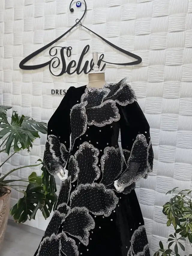 Türkmen fasonlar pombarh fasonlar Fasonlar 2025 fasonlar fason moda modalar Bezen bezen Türkmen fasonlar 2026 Türkmen fasonlar 2025 Türkmen fasonlar 2024 Türkmen fasonlar 2023 turkmenistan türkmenistan turkmen türkmen ashgabat  asgabat aşgabat balkan mary lebap dashoguz dasoguz daşoguz pombarh ponbarhat gulyupek gülýüpek stapel ştapel Gralan Çüýdeşen Abaýa Gadymy Krep Gurultaý 	Keteni Ýüpek Şifon Gipýur Lyon Welwet Atlas Kaşemir Streýç Suzana Ştapel Gülýüpek Pombarh Ýupka Gursakça Aksesuarlar Palto Penjek Okuw eşik Fata Sport eşik Uniforma Nakidka Öýme Şarf kompýuter ýaka ýaglyk Arenda köýnek 2nji el köýnek Taýyn köýnek Matalar Milli lybas milli lybaslar Toý köýnek Toý köýnekler toy koynek toy koynekler gundelik koynekler Gündelik	 
 köýnekler fata koynek Modern taze fason Eskiz koynektm turkmenkoynek türkmenkoynek fason moda moda fasonlar Iş eşik el iş	sada	ýakaly ýakasyz	keşdeli biserli	ýeňli giň nagyşly ýüregi açyk stoýka ýaka ýanly kombinasiýa 	zerli üsti aşak guşakly seçekli gysga ýeňli 