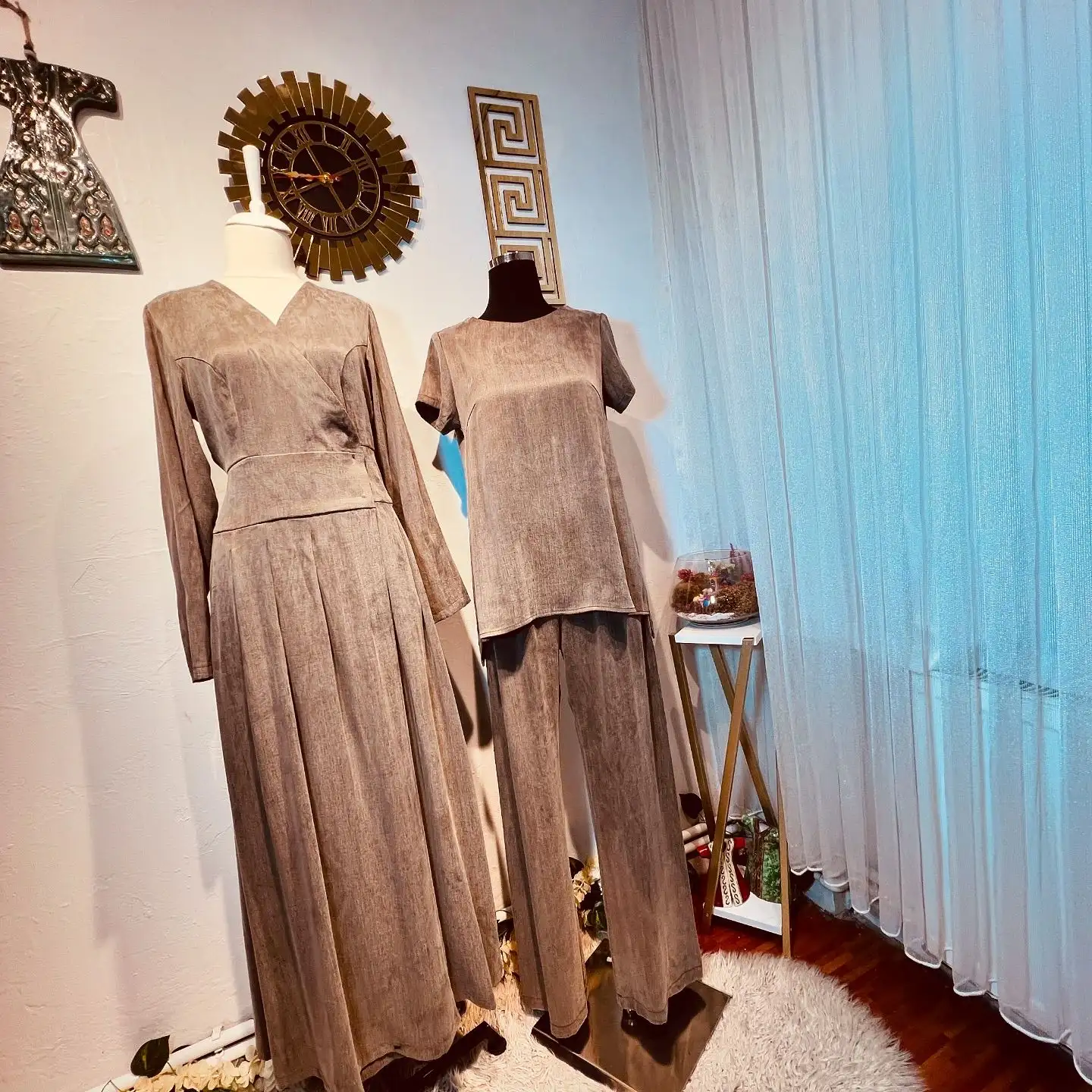 Türkmen fasonlar pombarh fasonlar Fasonlar 2025 fasonlar fason moda modalar Bezen bezen Türkmen fasonlar 2026 Türkmen fasonlar 2025 Türkmen fasonlar 2024 Türkmen fasonlar 2023 turkmenistan türkmenistan turkmen türkmen ashgabat  asgabat aşgabat balkan mary lebap dashoguz dasoguz daşoguz pombarh ponbarhat gulyupek gülýüpek stapel ştapel Gralan Çüýdeşen Abaýa Gadymy Krep Gurultaý 	Keteni Ýüpek Şifon Gipýur Lyon Welwet Atlas Kaşemir Streýç Suzana Ştapel Gülýüpek Pombarh Ýupka Gursakça Aksesuarlar Palto Penjek Okuw eşik Fata Sport eşik Uniforma Nakidka Öýme Şarf kompýuter ýaka ýaglyk Arenda köýnek 2nji el köýnek Taýyn köýnek Matalar Milli lybas milli lybaslar Toý köýnek Toý köýnekler toy koynek toy koynekler gundelik koynekler Gündelik	 
 köýnekler fata koynek Modern taze fason Eskiz koynektm turkmenkoynek türkmenkoynek fason moda moda fasonlar Iş eşik el iş	sada	ýakaly ýakasyz	keşdeli biserli	ýeňli giň nagyşly ýüregi açyk stoýka ýaka ýanly kombinasiýa 	zerli üsti aşak guşakly seçekli gysga ýeňli Gündelik sada  Kümüş