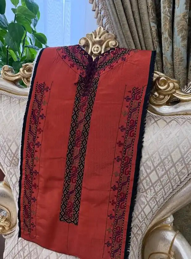 Türkmen fasonlar pombarh fasonlar Fasonlar 2025 fasonlar fason moda modalar Bezen bezen Türkmen fasonlar 2026 Türkmen fasonlar 2025 Türkmen fasonlar 2024 Türkmen fasonlar 2023 turkmenistan türkmenistan turkmen türkmen ashgabat  asgabat aşgabat balkan mary lebap dashoguz dasoguz daşoguz pombarh ponbarhat gulyupek gülýüpek stapel ştapel Gralan Çüýdeşen Abaýa Gadymy Krep Gurultaý 	Keteni Ýüpek Şifon Gipýur Lyon Welwet Atlas Kaşemir Streýç Suzana Ştapel Gülýüpek Pombarh Ýupka Gursakça Aksesuarlar Palto Penjek Okuw eşik Fata Sport eşik Uniforma Nakidka Öýme Şarf kompýuter ýaka ýaglyk Arenda köýnek 2nji el köýnek Taýyn köýnek Matalar Milli lybas milli lybaslar Toý köýnek Toý köýnekler toy koynek toy koynekler gundelik koynekler Gündelik	 
 köýnekler fata koynek Modern taze fason Eskiz koynektm turkmenkoynek türkmenkoynek fason moda moda fasonlar Iş eşik el iş	sada	ýakaly ýakasyz	keşdeli biserli	ýeňli giň nagyşly ýüregi açyk stoýka ýaka ýanly kombinasiýa 	zerli üsti aşak guşakly seçekli gysga ýeňli el iş, keşdeli, el ýaka, gaýma 12-16, 17-25, 26-35, 35+  yaz, tomus, guyz, gysh