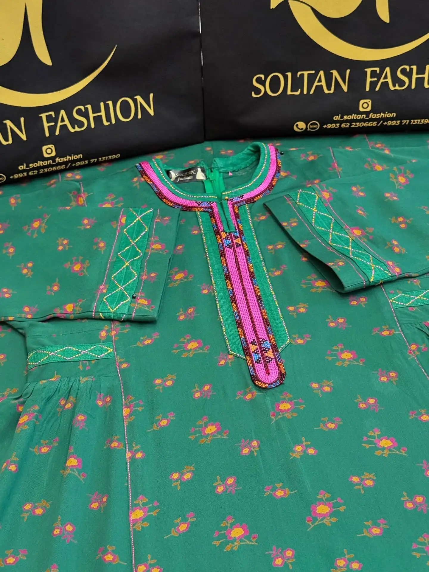 Türkmen fasonlar pombarh fasonlar Fasonlar 2025 fasonlar fason moda modalar Bezen bezen Türkmen fasonlar 2026 Türkmen fasonlar 2025 Türkmen fasonlar 2024 Türkmen fasonlar 2023 turkmenistan türkmenistan turkmen türkmen ashgabat  asgabat aşgabat balkan mary lebap dashoguz dasoguz daşoguz pombarh ponbarhat gulyupek gülýüpek stapel ştapel Gralan Çüýdeşen Abaýa Gadymy Krep Gurultaý 	Keteni Ýüpek Şifon Gipýur Lyon Welwet Atlas Kaşemir Streýç Suzana Ştapel Gülýüpek Pombarh Ýupka Gursakça Aksesuarlar Palto Penjek Okuw eşik Fata Sport eşik Uniforma Nakidka Öýme Şarf kompýuter ýaka ýaglyk Arenda köýnek 2nji el köýnek Taýyn köýnek Matalar Milli lybas milli lybaslar Toý köýnek Toý köýnekler toy koynek toy koynekler gundelik koynekler Gündelik	 
 köýnekler fata koynek Modern taze fason Eskiz koynektm turkmenkoynek türkmenkoynek fason moda moda fasonlar Iş eşik el iş	sada	ýakaly ýakasyz	keşdeli biserli	ýeňli giň nagyşly ýüregi açyk stoýka ýaka ýanly kombinasiýa 	zerli üsti aşak guşakly seçekli gysga ýeňli 