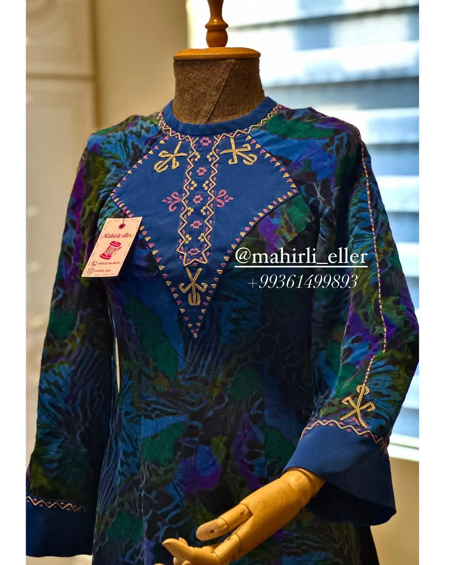 Türkmen fasonlar pombarh fasonlar Fasonlar 2025 fasonlar fason moda modalar Bezen bezen Türkmen fasonlar 2026 Türkmen fasonlar 2025 Türkmen fasonlar 2024 Türkmen fasonlar 2023 turkmenistan türkmenistan turkmen türkmen ashgabat  asgabat aşgabat balkan mary lebap dashoguz dasoguz daşoguz pombarh ponbarhat gulyupek gülýüpek stapel ştapel Gralan Çüýdeşen Abaýa Gadymy Krep Gurultaý 	Keteni Ýüpek Şifon Gipýur Lyon Welwet Atlas Kaşemir Streýç Suzana Ştapel Gülýüpek Pombarh Ýupka Gursakça Aksesuarlar Palto Penjek Okuw eşik Fata Sport eşik Uniforma Nakidka Öýme Şarf kompýuter ýaka ýaglyk Arenda köýnek 2nji el köýnek Taýyn köýnek Matalar Milli lybas milli lybaslar Toý köýnek Toý köýnekler toy koynek toy koynekler gundelik koynekler Gündelik	 
 köýnekler fata koynek Modern taze fason Eskiz koynektm turkmenkoynek türkmenkoynek fason moda moda fasonlar Iş eşik el iş	sada	ýakaly ýakasyz	keşdeli biserli	ýeňli giň nagyşly ýüregi açyk stoýka ýaka ýanly kombinasiýa 	zerli üsti aşak guşakly seçekli gysga ýeňli Ştapel  el iş, ýakaly  Goýy-gök