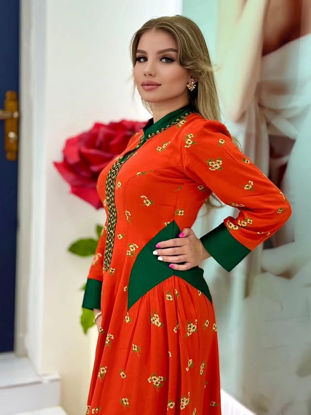 Türkmen fasonlar pombarh fasonlar Fasonlar 2025 fasonlar fason moda modalar Bezen bezen Türkmen fasonlar 2026 Türkmen fasonlar 2025 Türkmen fasonlar 2024 Türkmen fasonlar 2023 turkmenistan türkmenistan turkmen türkmen ashgabat  asgabat aşgabat balkan mary lebap dashoguz dasoguz daşoguz pombarh ponbarhat gulyupek gülýüpek stapel ştapel Gralan Çüýdeşen Abaýa Gadymy Krep Gurultaý 	Keteni Ýüpek Şifon Gipýur Lyon Welwet Atlas Kaşemir Streýç Suzana Ştapel Gülýüpek Pombarh Ýupka Gursakça Aksesuarlar Palto Penjek Okuw eşik Fata Sport eşik Uniforma Nakidka Öýme Şarf kompýuter ýaka ýaglyk Arenda köýnek 2nji el köýnek Taýyn köýnek Matalar Milli lybas milli lybaslar Toý köýnek Toý köýnekler toy koynek toy koynekler gundelik koynekler Gündelik	 
 köýnekler fata koynek Modern taze fason Eskiz koynektm turkmenkoynek türkmenkoynek fason moda moda fasonlar Iş eşik el iş	sada	ýakaly ýakasyz	keşdeli biserli	ýeňli giň nagyşly ýüregi açyk stoýka ýaka ýanly kombinasiýa 	zerli üsti aşak guşakly seçekli gysga ýeňli Ştapel Gündelik ýakaly, ýeňli, giň 17-25, 26-35 Gyzyl, Goýy-ýaşyl yaz, tomus, guyz, gysh