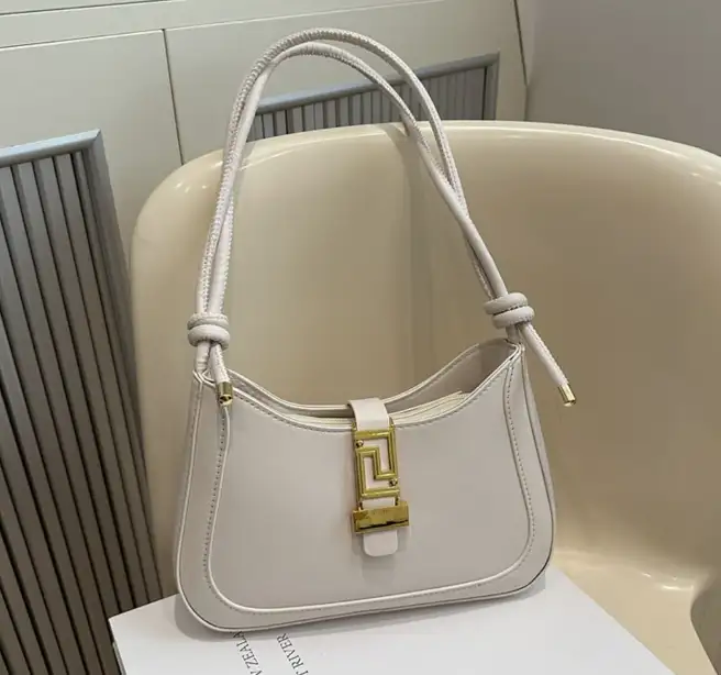 Türkmen fasonlar pombarh fasonlar Fasonlar 2025 fasonlar fason moda modalar Bezen bezen Türkmen fasonlar 2026 Türkmen fasonlar 2025 Türkmen fasonlar 2024 Türkmen fasonlar 2023 turkmenistan türkmenistan turkmen türkmen ashgabat  asgabat aşgabat balkan mary lebap dashoguz dasoguz daşoguz pombarh ponbarhat gulyupek gülýüpek stapel ştapel Gralan Çüýdeşen Abaýa Gadymy Krep Gurultaý 	Keteni Ýüpek Şifon Gipýur Lyon Welwet Atlas Kaşemir Streýç Suzana Ştapel Gülýüpek Pombarh Ýupka Gursakça Aksesuarlar Palto Penjek Okuw eşik Fata Sport eşik Uniforma Nakidka Öýme Şarf kompýuter ýaka ýaglyk Arenda köýnek 2nji el köýnek Taýyn köýnek Matalar Milli lybas milli lybaslar Toý köýnek Toý köýnekler toy koynek toy koynekler gundelik koynekler Gündelik	 
 köýnekler fata koynek Modern taze fason Eskiz koynektm turkmenkoynek türkmenkoynek fason moda moda fasonlar Iş eşik el iş	sada	ýakaly ýakasyz	keşdeli biserli	ýeňli giň nagyşly ýüregi açyk stoýka ýaka ýanly kombinasiýa 	zerli üsti aşak guşakly seçekli gysga ýeňli Gara, Ak, Pudra, Goňur  Sumka