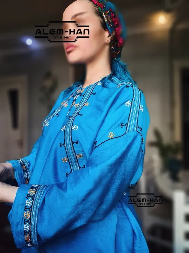 Türkmen fasonlar pombarh fasonlar Fasonlar 2025 fasonlar fason moda modalar Bezen bezen Türkmen fasonlar 2026 Türkmen fasonlar 2025 Türkmen fasonlar 2024 Türkmen fasonlar 2023 turkmenistan türkmenistan turkmen türkmen ashgabat  asgabat aşgabat balkan mary lebap dashoguz dasoguz daşoguz pombarh ponbarhat gulyupek gülýüpek stapel ştapel Gralan Çüýdeşen Abaýa Gadymy Krep Gurultaý 	Keteni Ýüpek Şifon Gipýur Lyon Welwet Atlas Kaşemir Streýç Suzana Ştapel Gülýüpek Pombarh Ýupka Gursakça Aksesuarlar Palto Penjek Okuw eşik Fata Sport eşik Uniforma Nakidka Öýme Şarf kompýuter ýaka ýaglyk Arenda köýnek 2nji el köýnek Taýyn köýnek Matalar Milli lybas milli lybaslar Toý köýnek Toý köýnekler toy koynek toy koynekler gundelik koynekler Gündelik	 
 köýnekler fata koynek Modern taze fason Eskiz koynektm turkmenkoynek türkmenkoynek fason moda moda fasonlar Iş eşik el iş	sada	ýakaly ýakasyz	keşdeli biserli	ýeňli giň nagyşly ýüregi açyk stoýka ýaka ýanly kombinasiýa 	zerli üsti aşak guşakly seçekli gysga ýeňli 